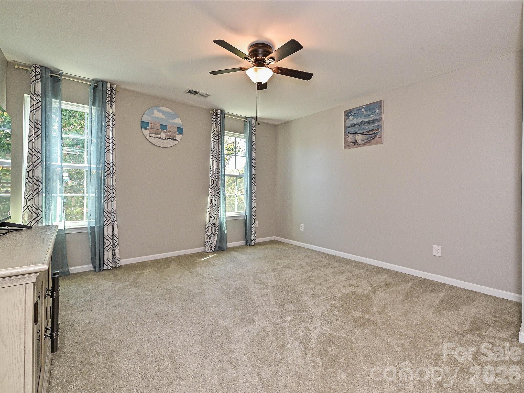 7142 Mariners Village Drive — Denver