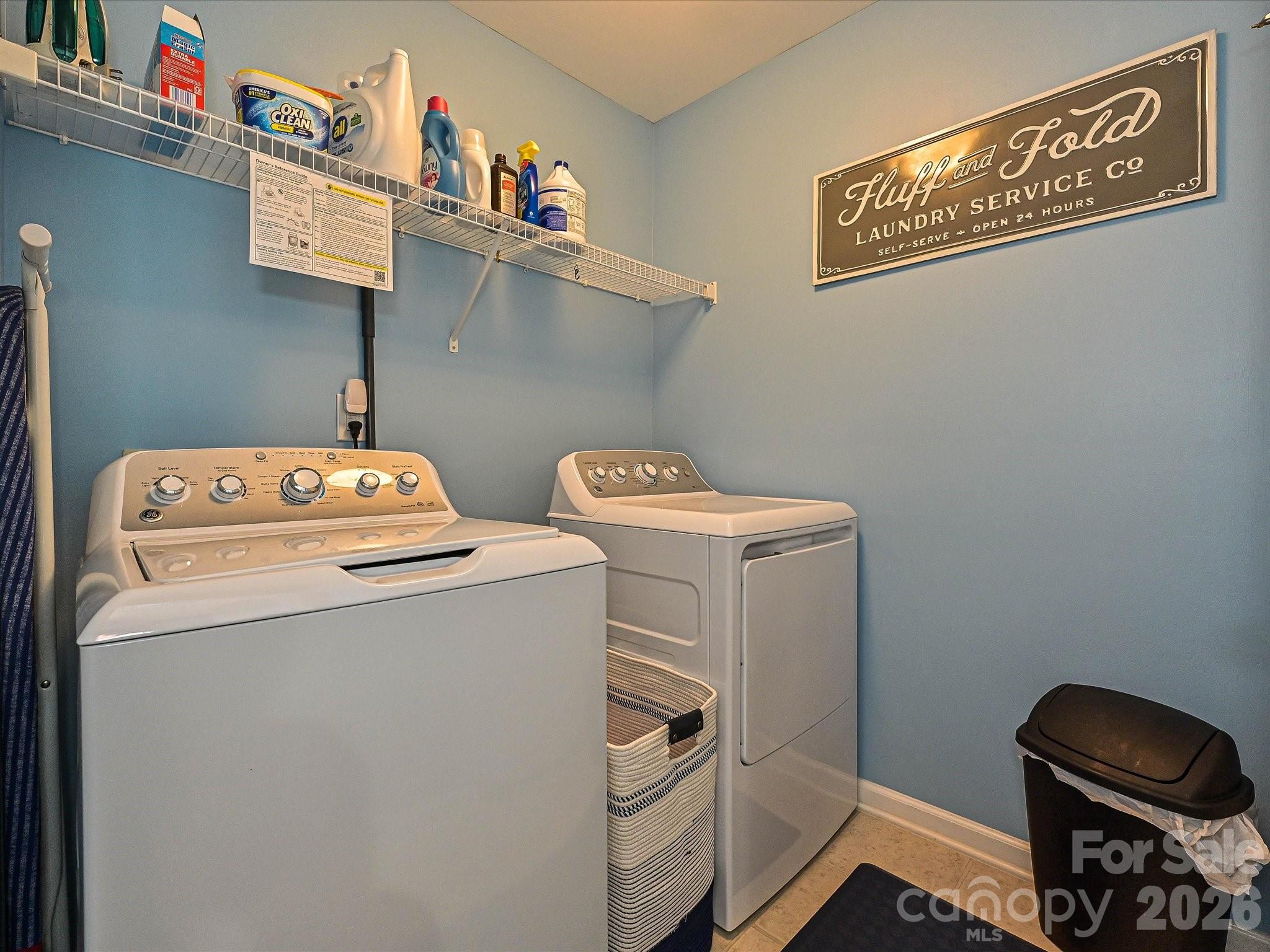 7142 Mariners Village Drive — Denver