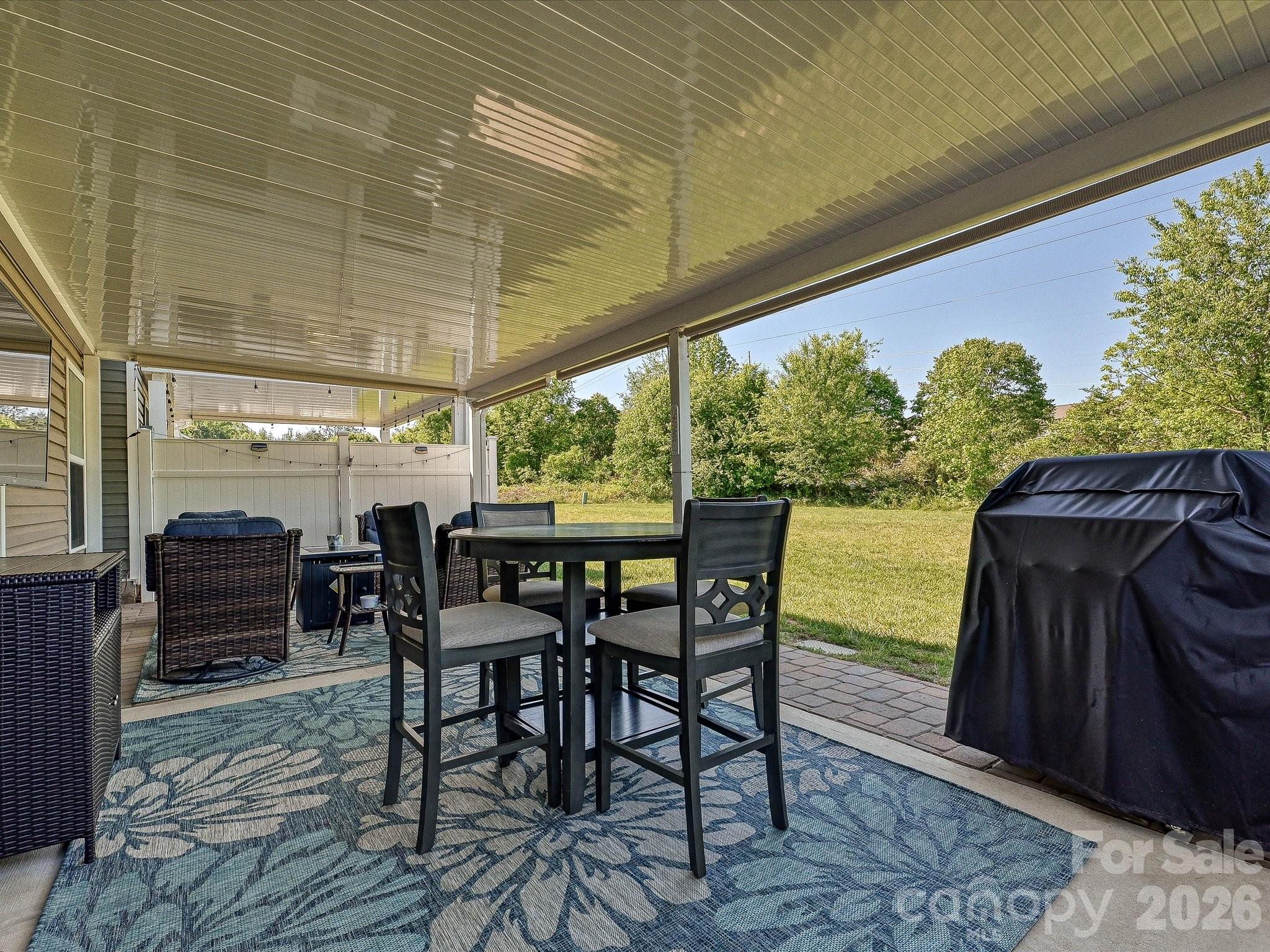 7142 Mariners Village Drive — Denver