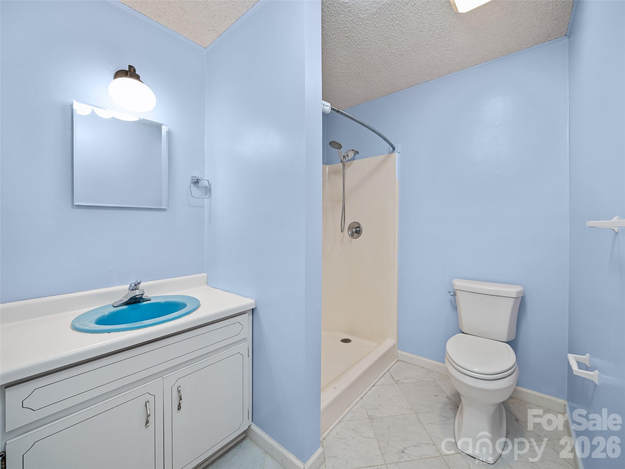 261 Shady Oak Road — Burnsville
