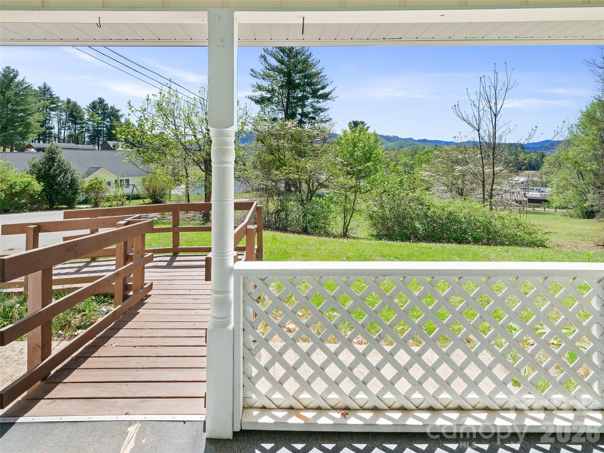 261 Shady Oak Road — Burnsville