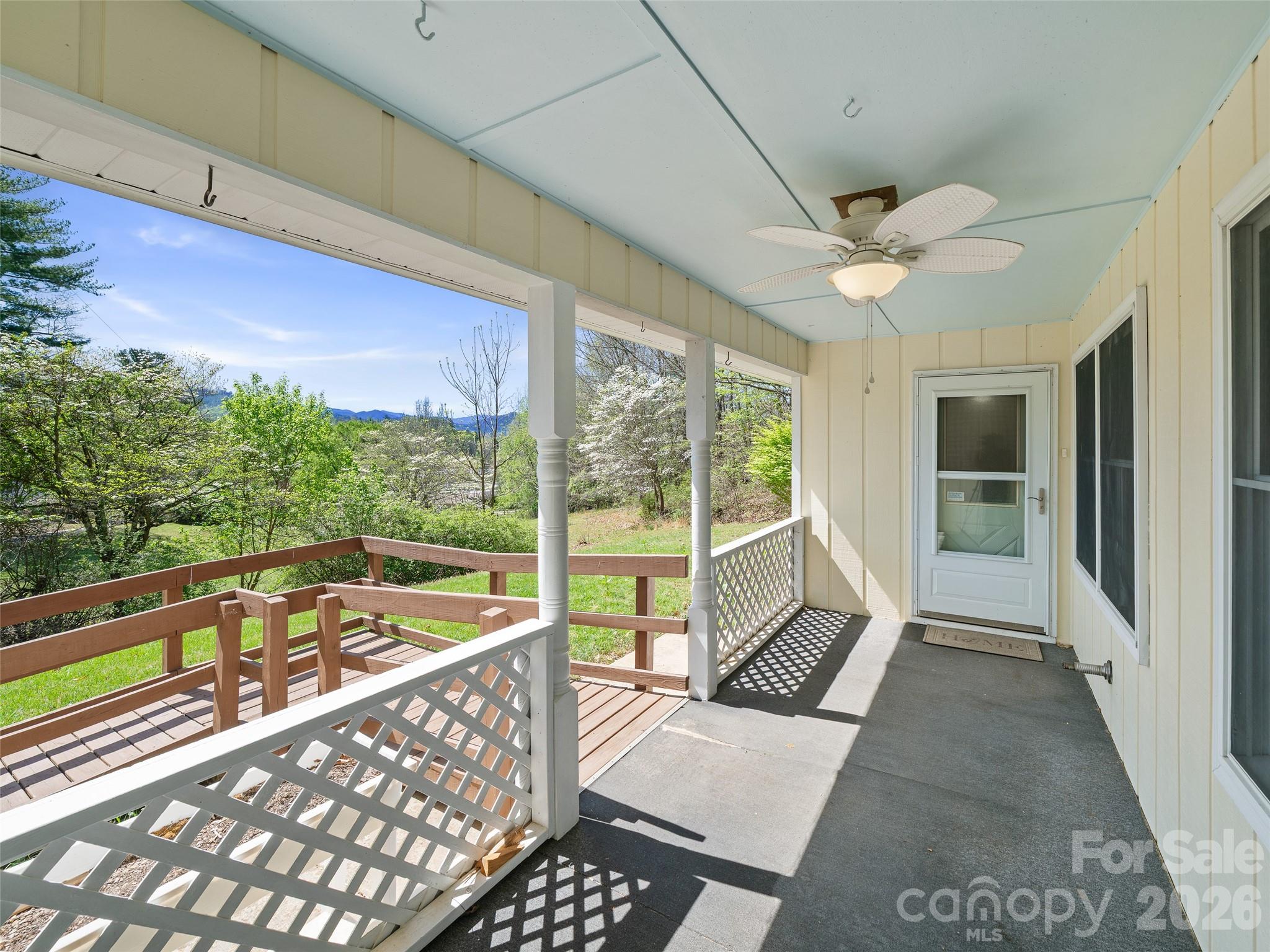 261 Shady Oak Road — Burnsville
