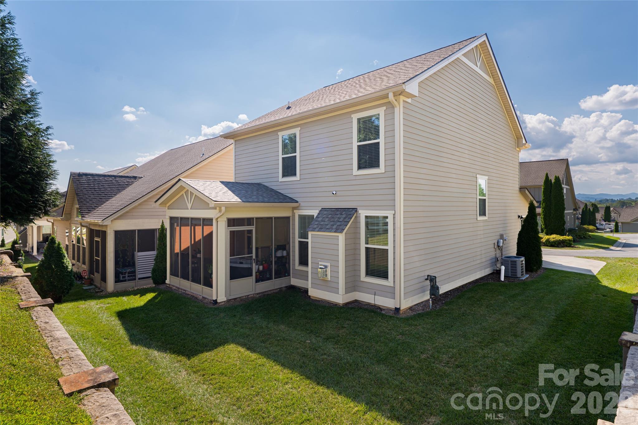 31 Burlington Lane — Fletcher