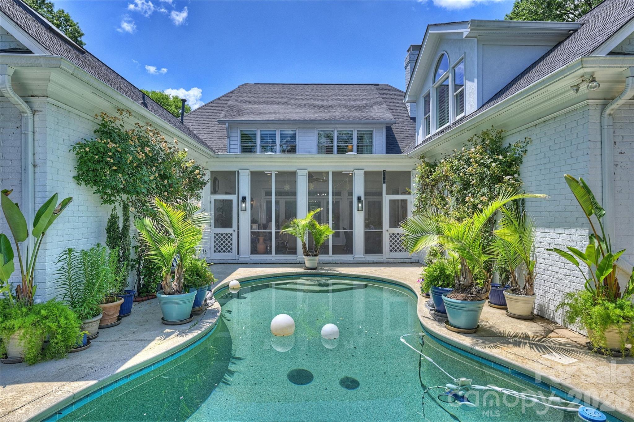 3747 Moorland Drive — Charlotte