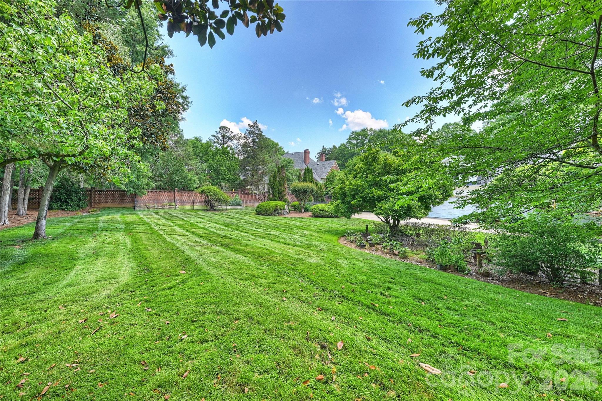 3747 Moorland Drive — Charlotte