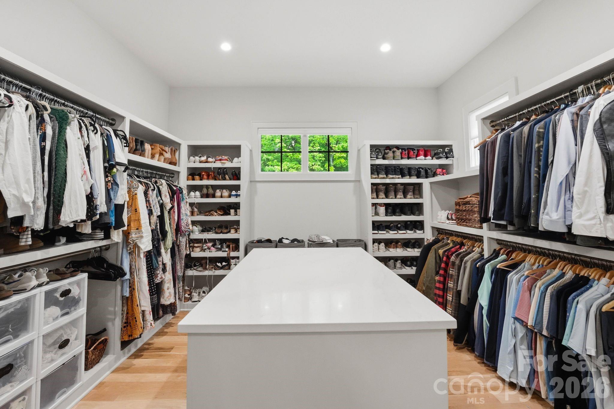 6010 Old Providence Lane — Charlotte