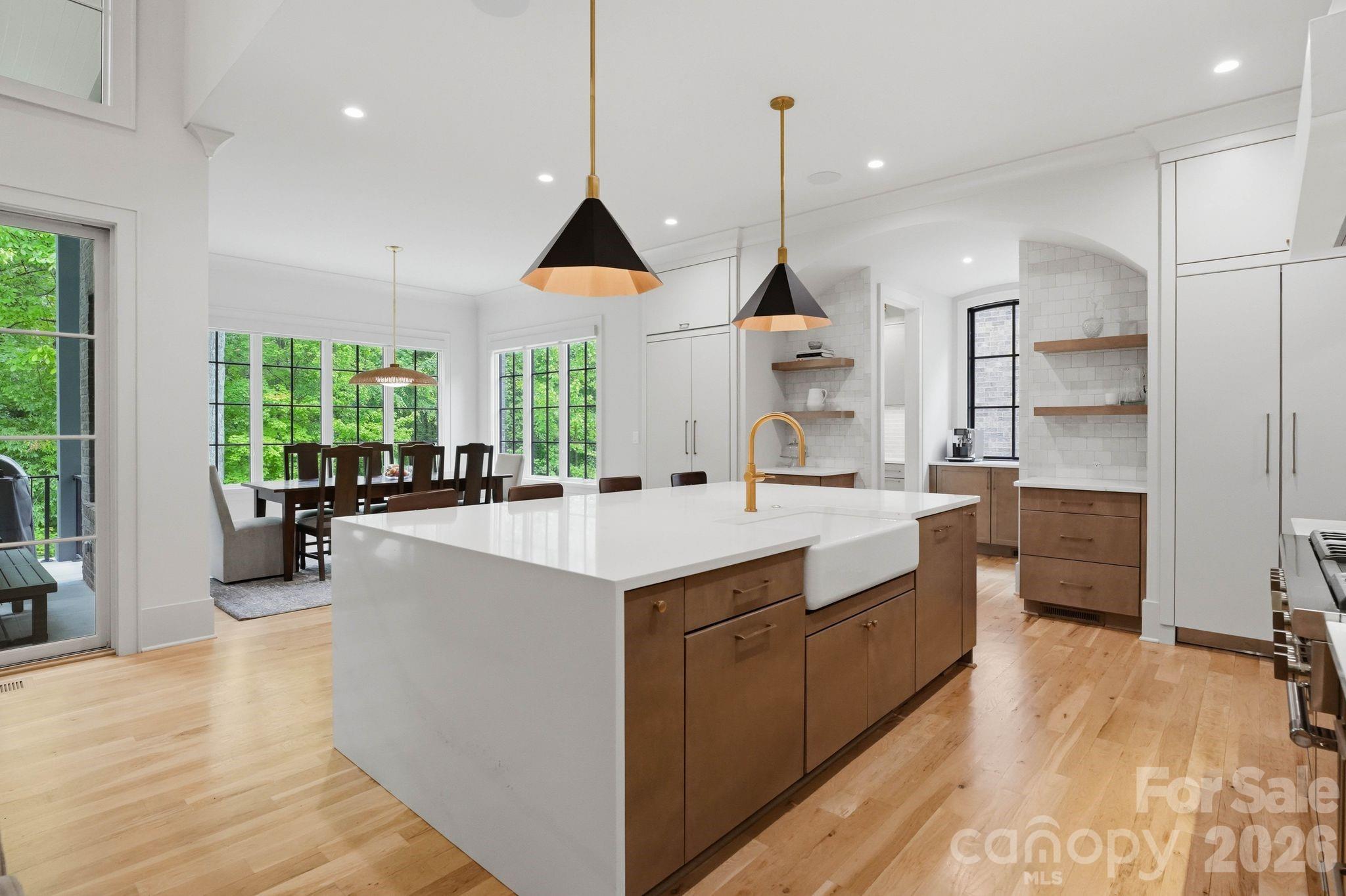 6010 Old Providence Lane — Charlotte