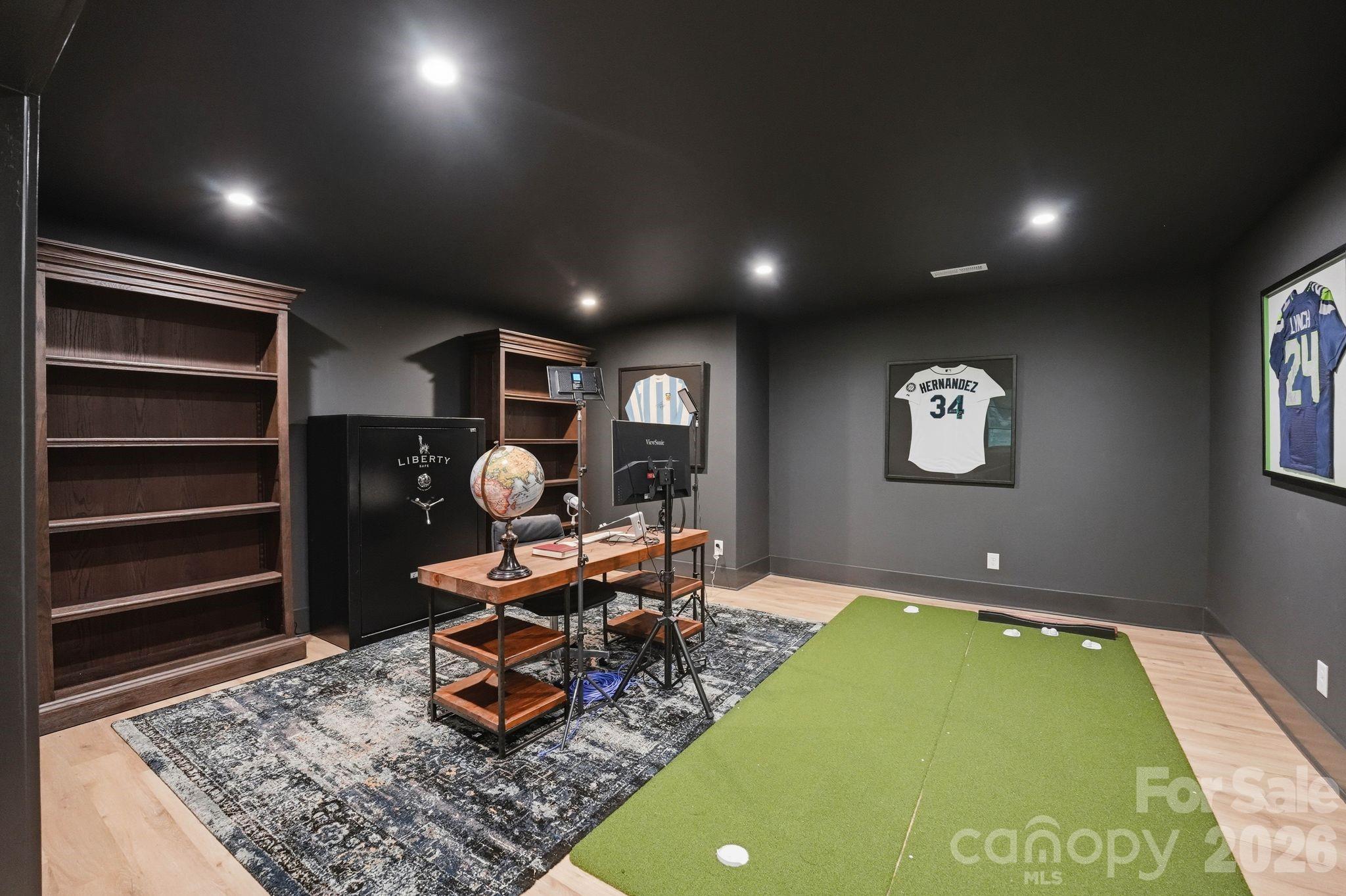 6010 Old Providence Lane — Charlotte