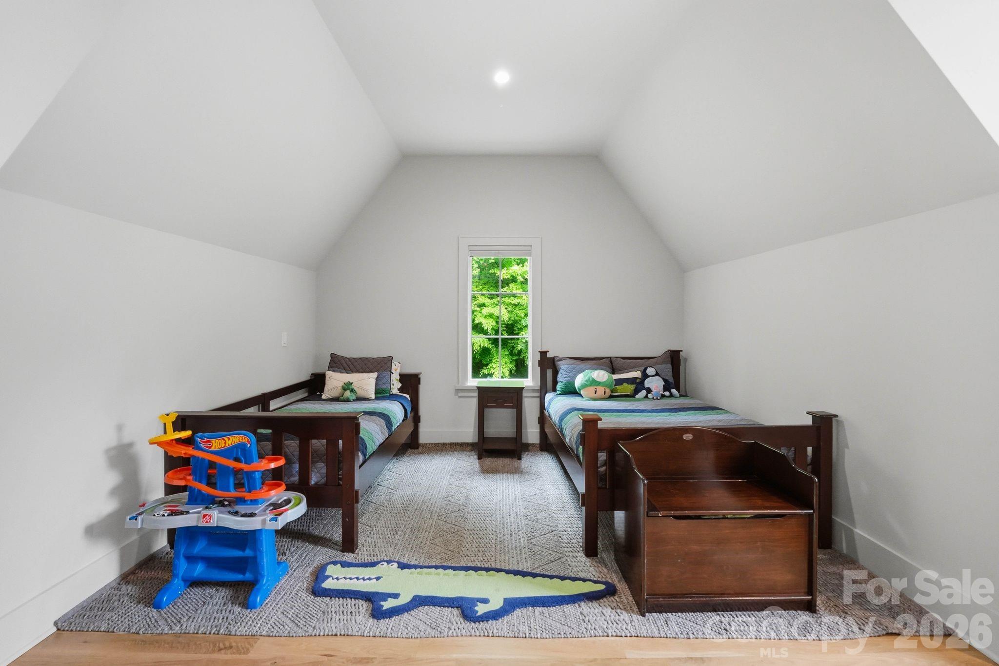 6010 Old Providence Lane — Charlotte