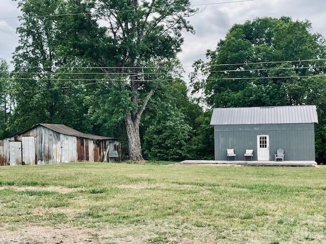 755 Depriest Road — Bostic