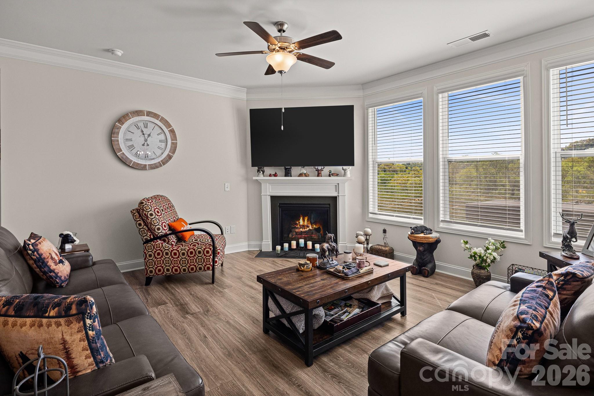 199 Fox Cove Road — Hendersonville