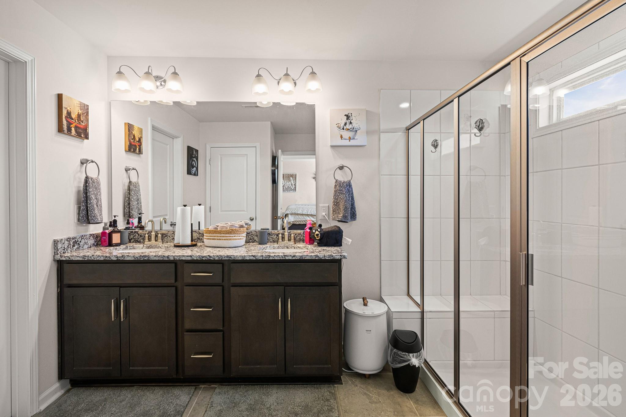 199 Fox Cove Road — Hendersonville