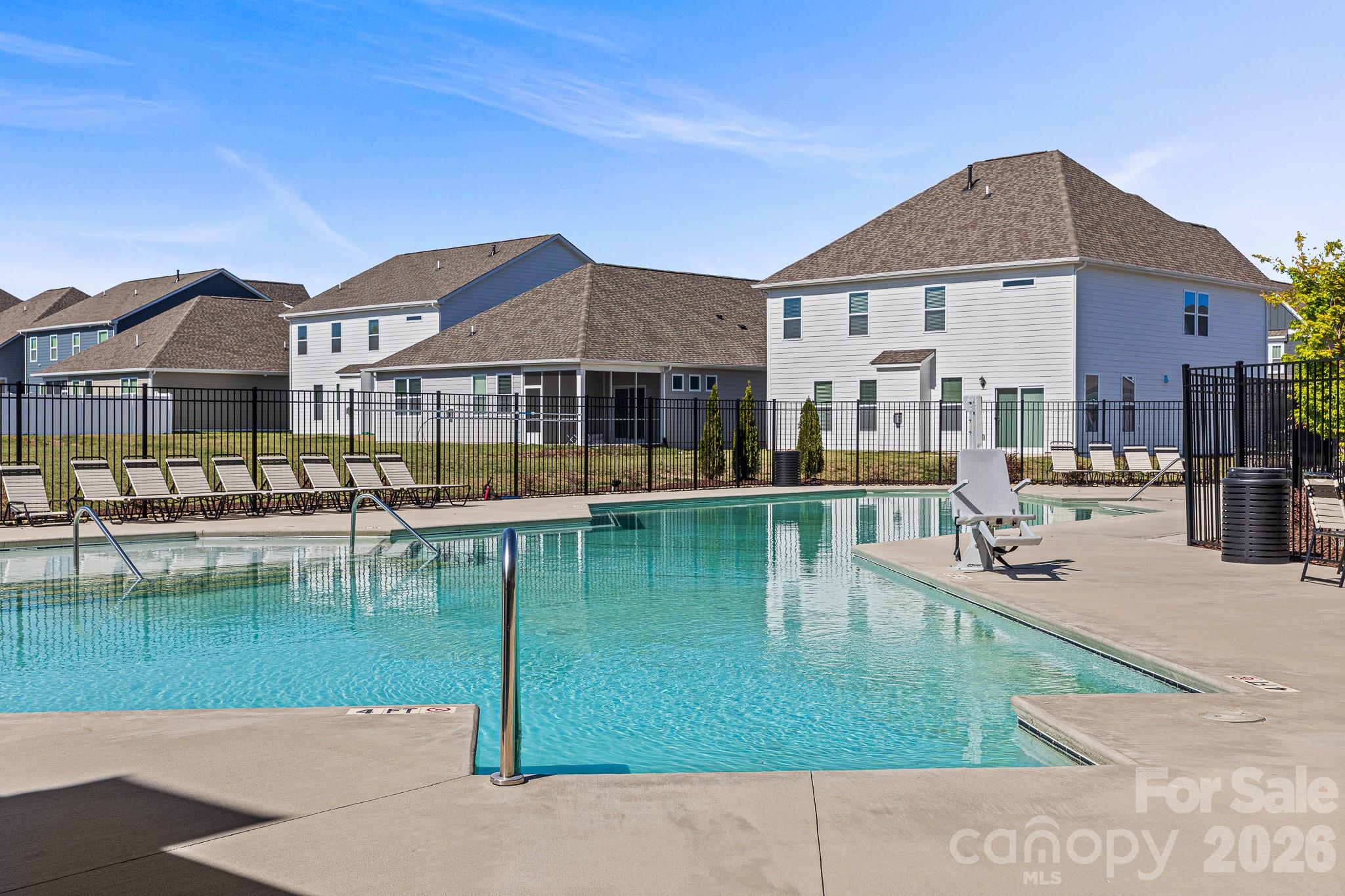 199 Fox Cove Road — Hendersonville