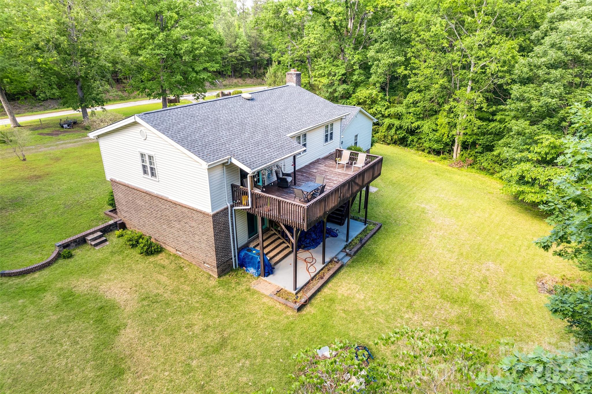 679 Fairforest Road — Chester