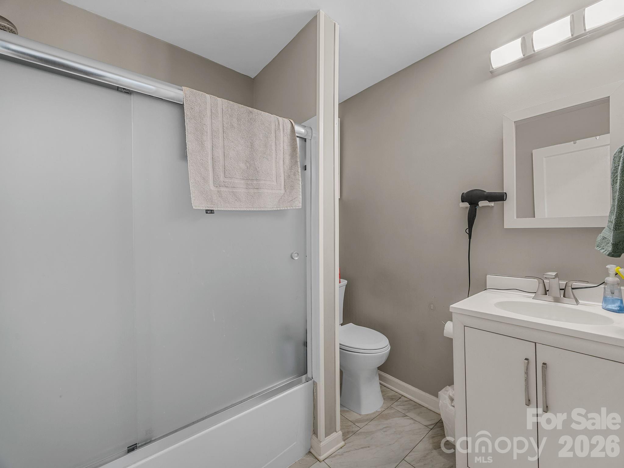 110 Grady Avenue — Tryon
