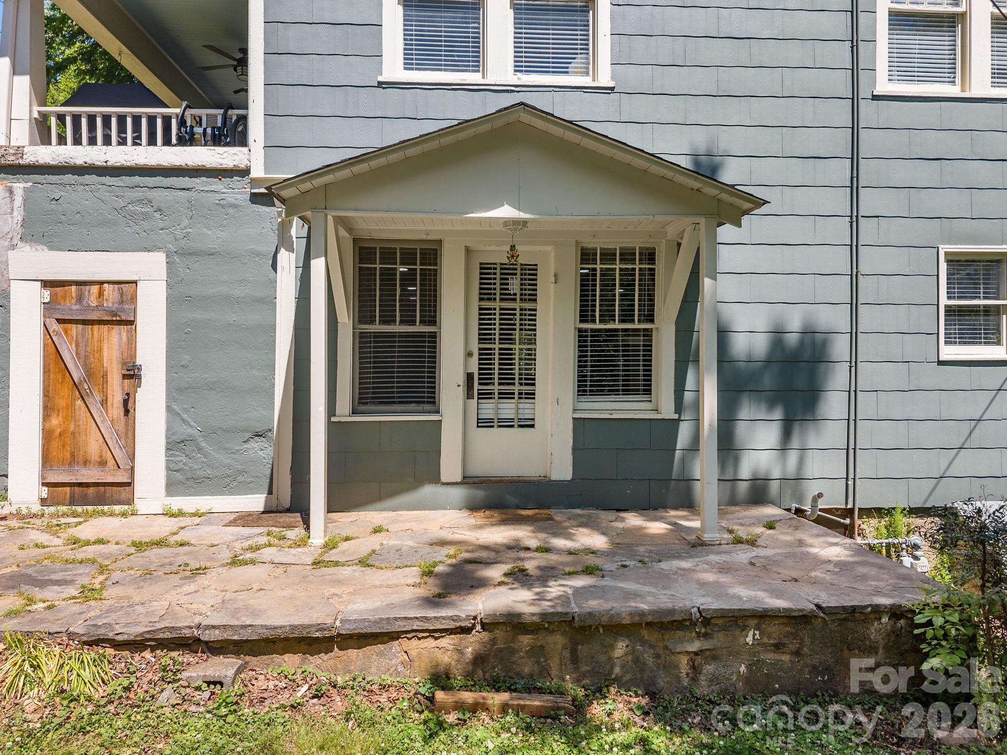 110 Grady Avenue — Tryon