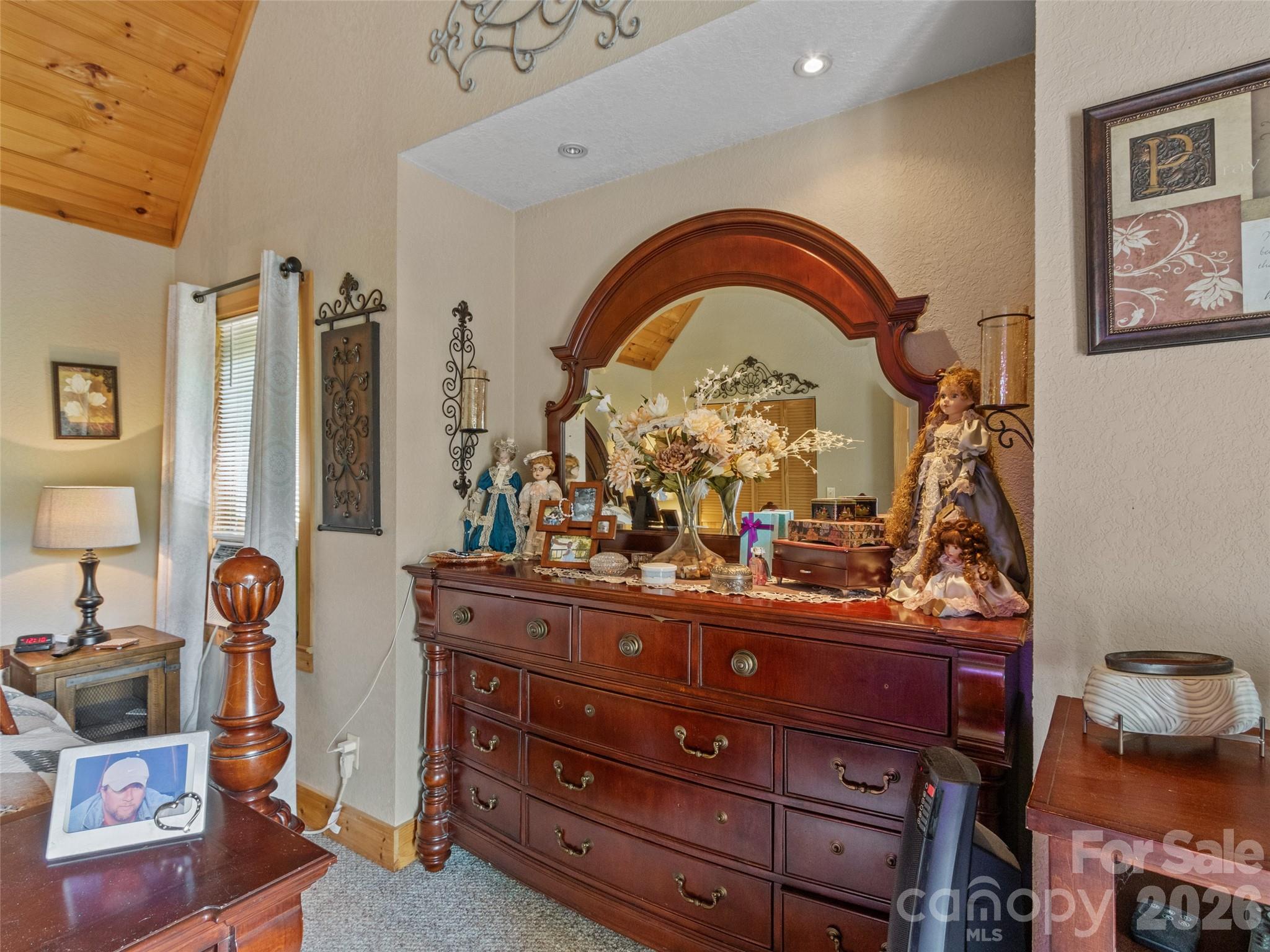 80 Ferguson Lane — Bakersville