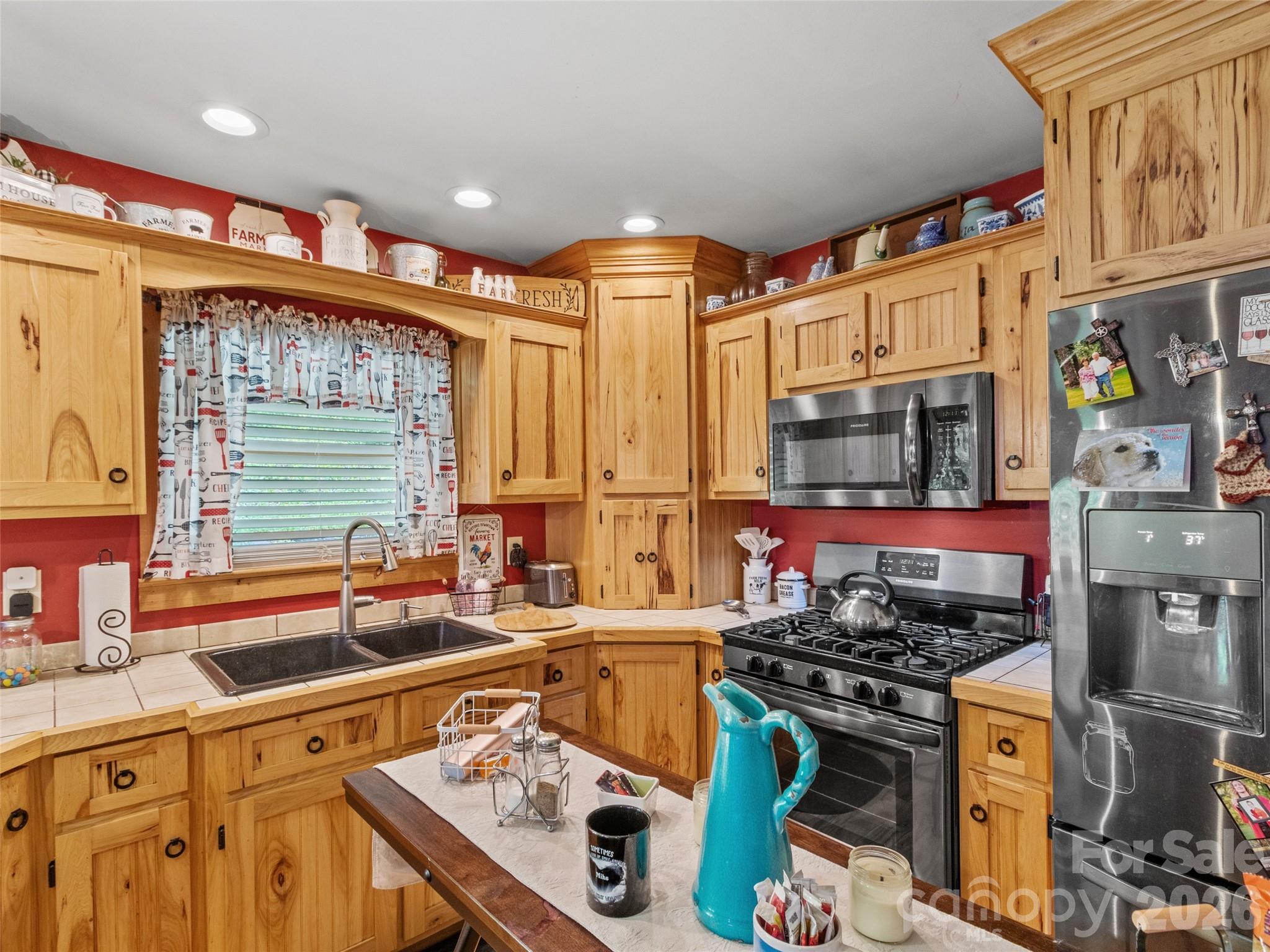 80 Ferguson Lane — Bakersville