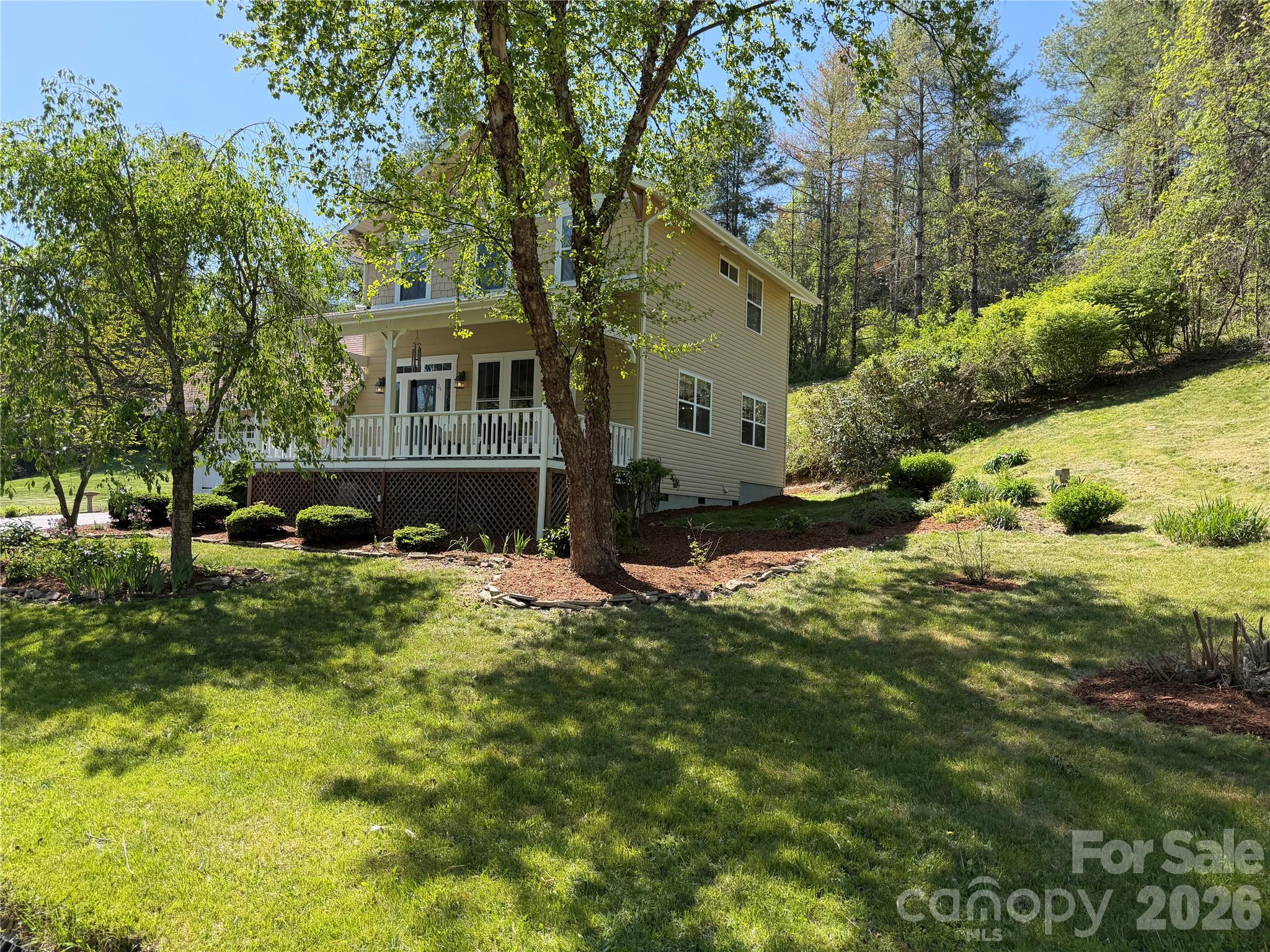 26 Macdougall Lane — Weaverville