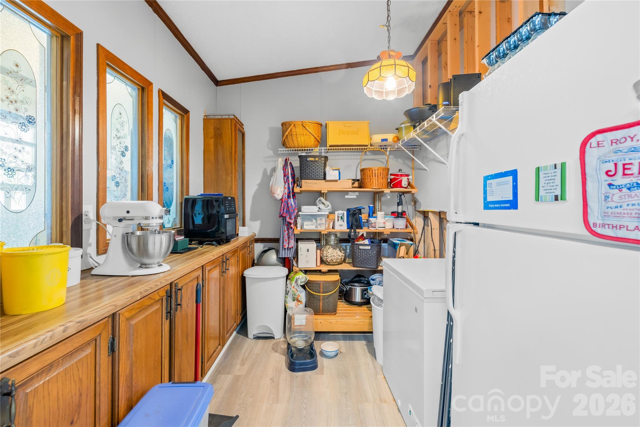 1225 Panther Point Road — Richfield
