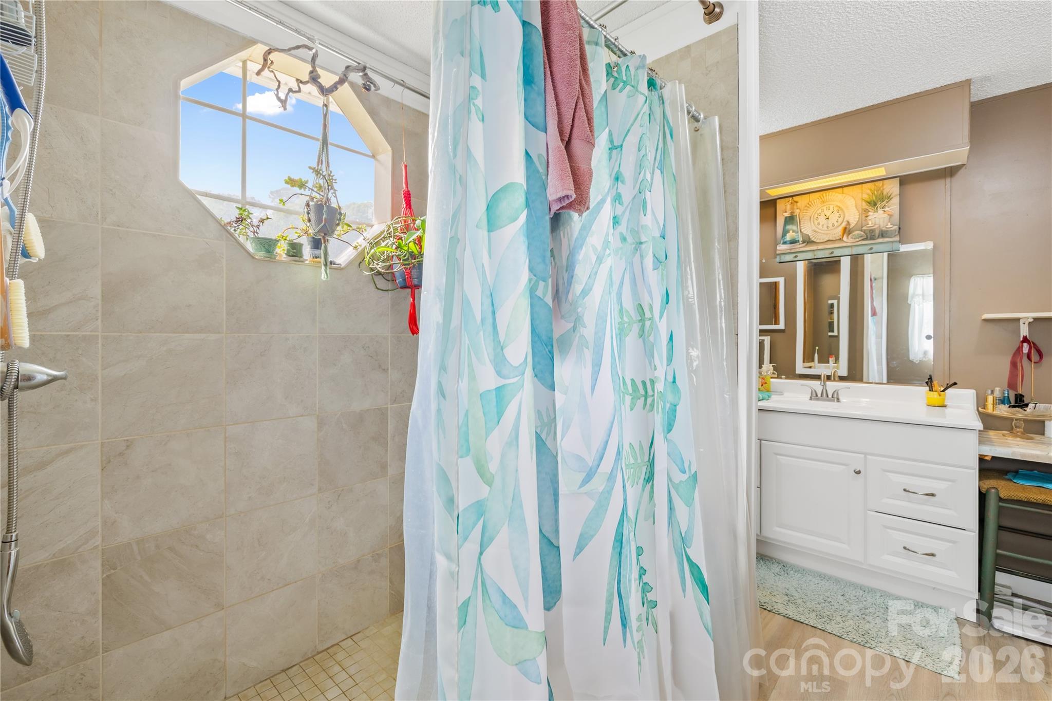 1225 Panther Point Road — Richfield