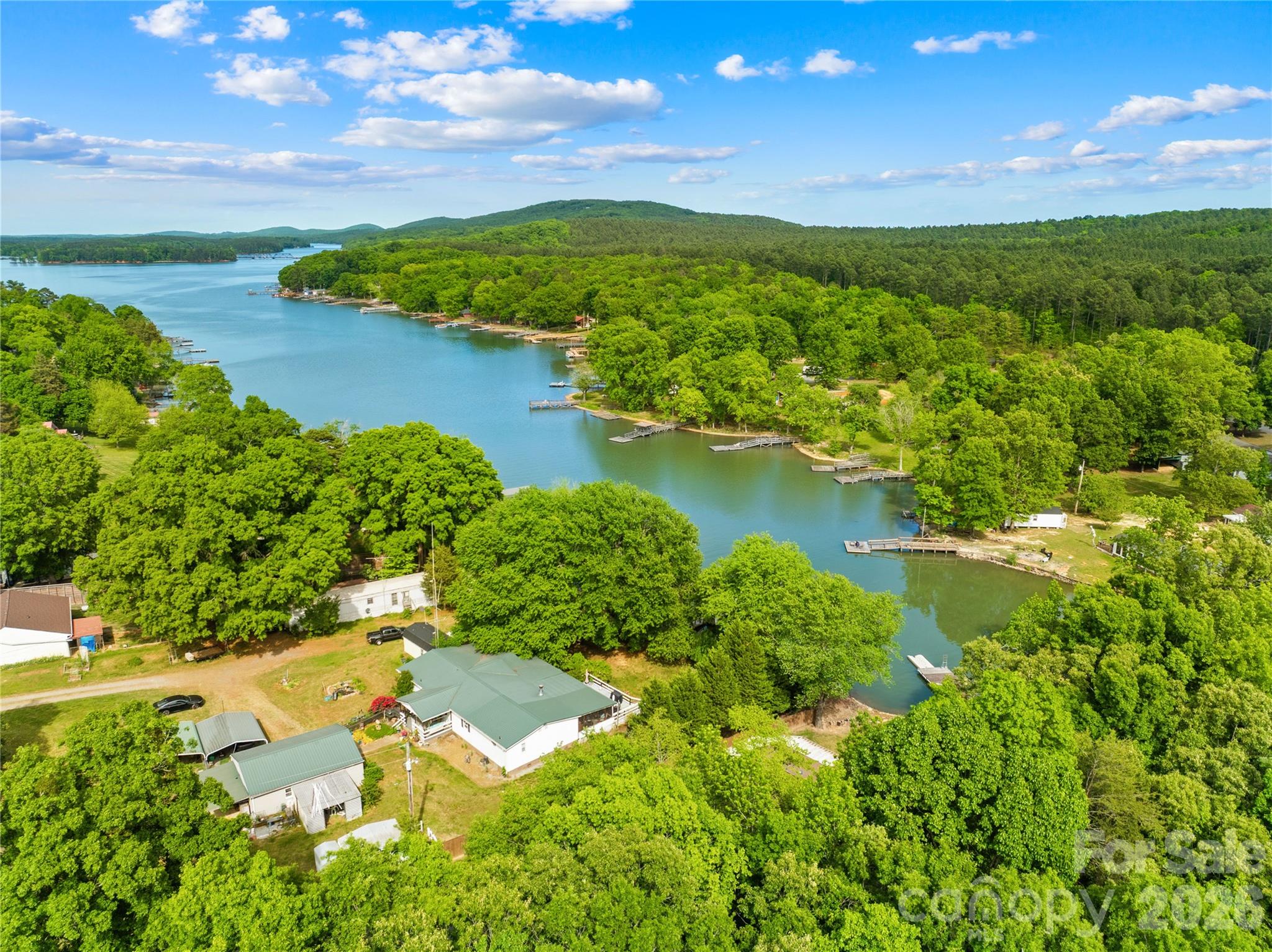 1225 Panther Point Road — Richfield