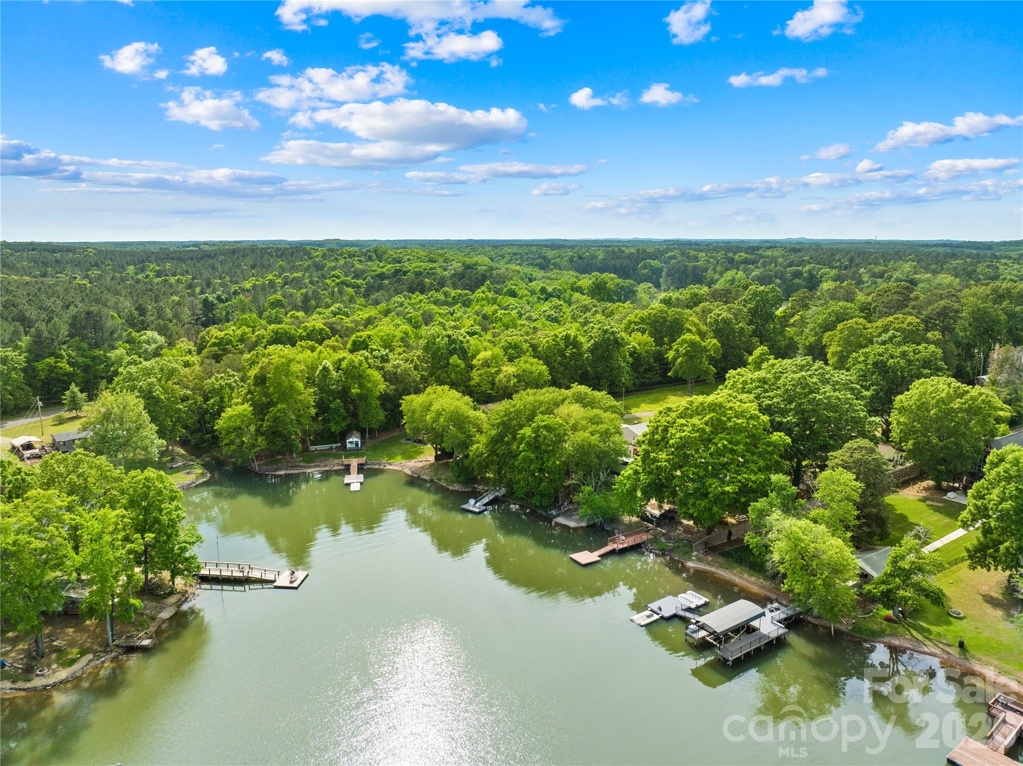 1225 Panther Point Road — Richfield