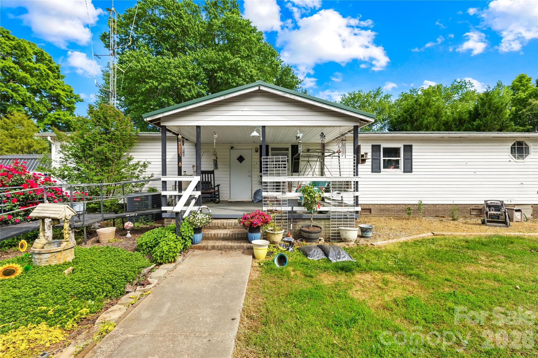 1225 Panther Point Road — Richfield