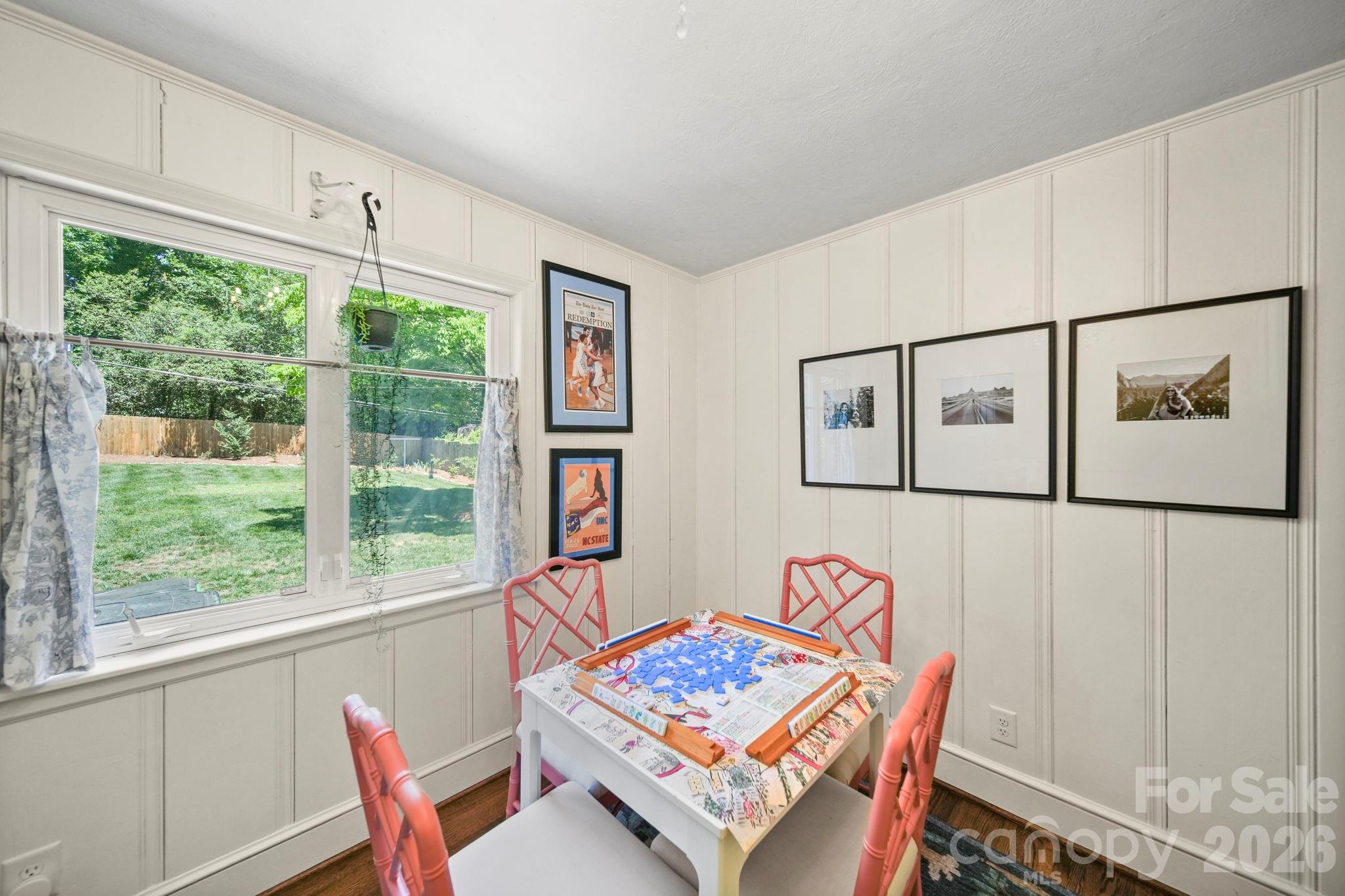 2431 Arnold Drive — Charlotte