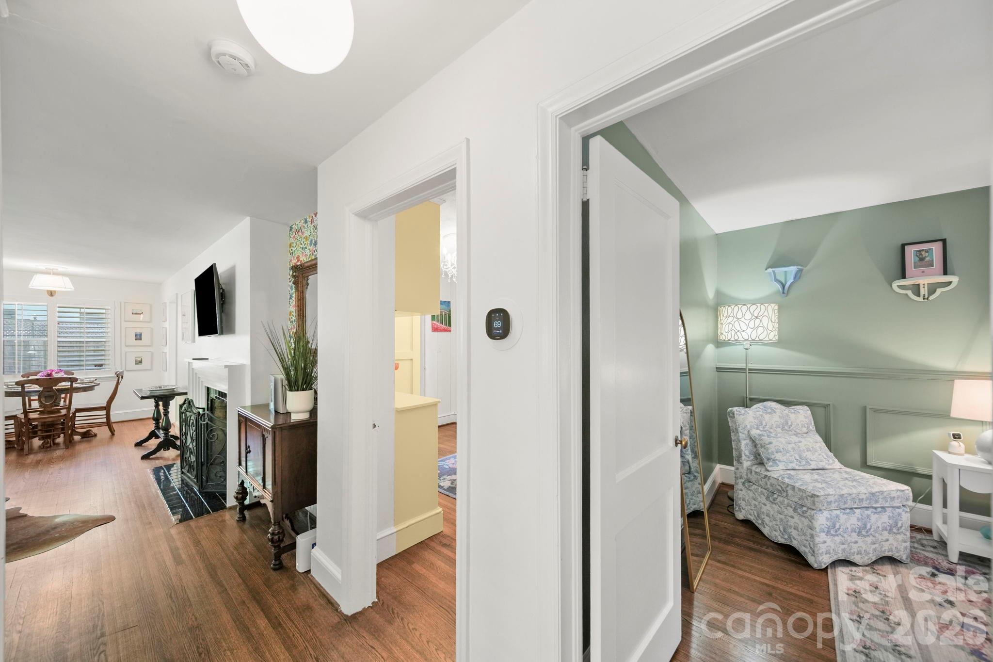 2431 Arnold Drive — Charlotte