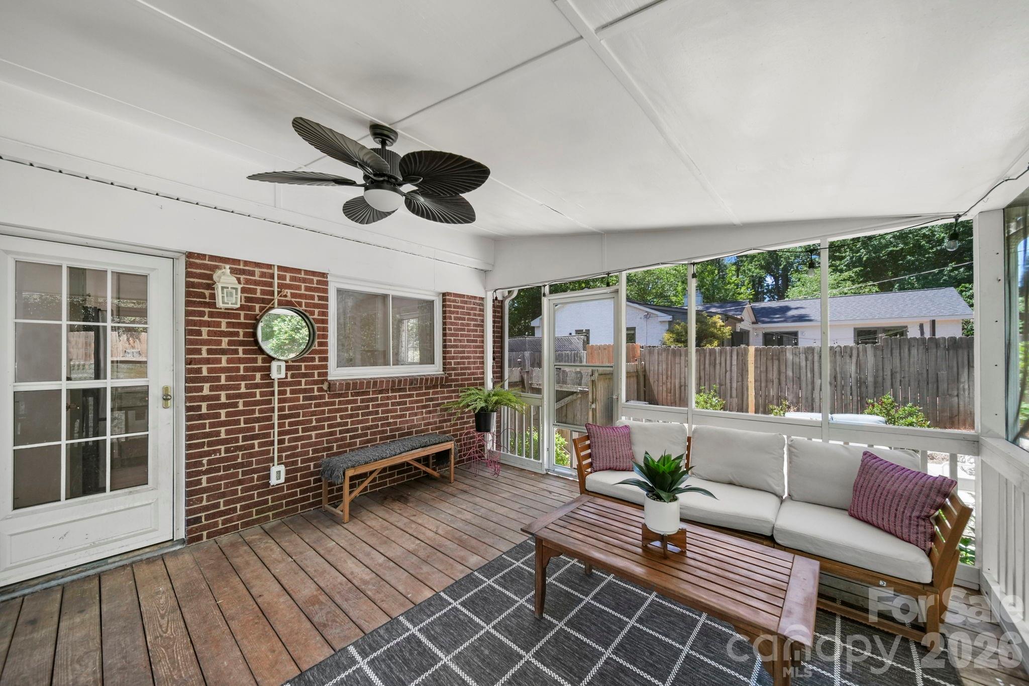 2431 Arnold Drive — Charlotte