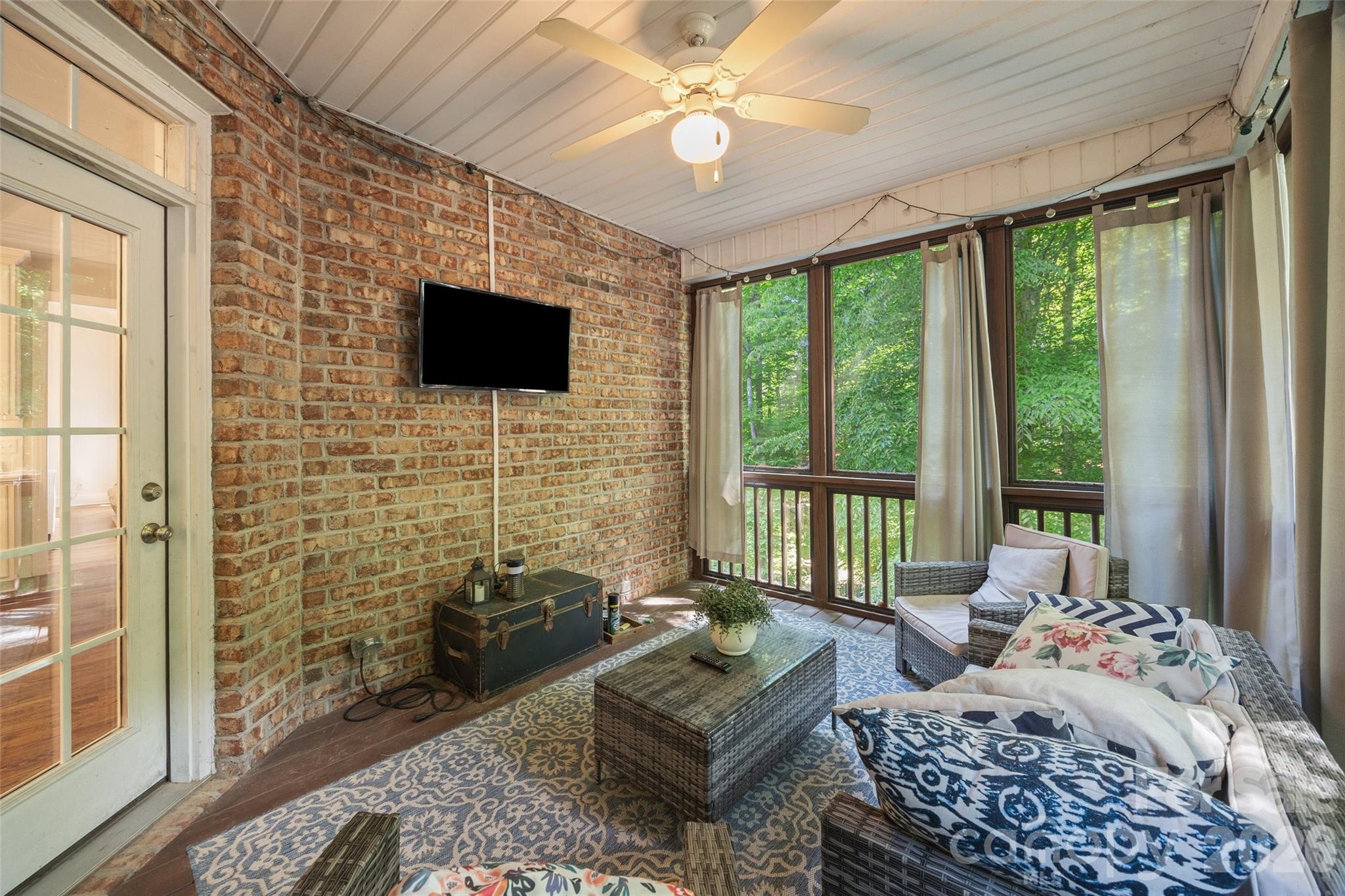 306 Mayworth Way — Cramerton