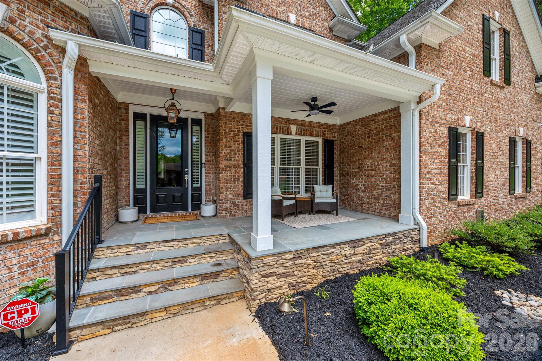 306 Mayworth Way — Cramerton