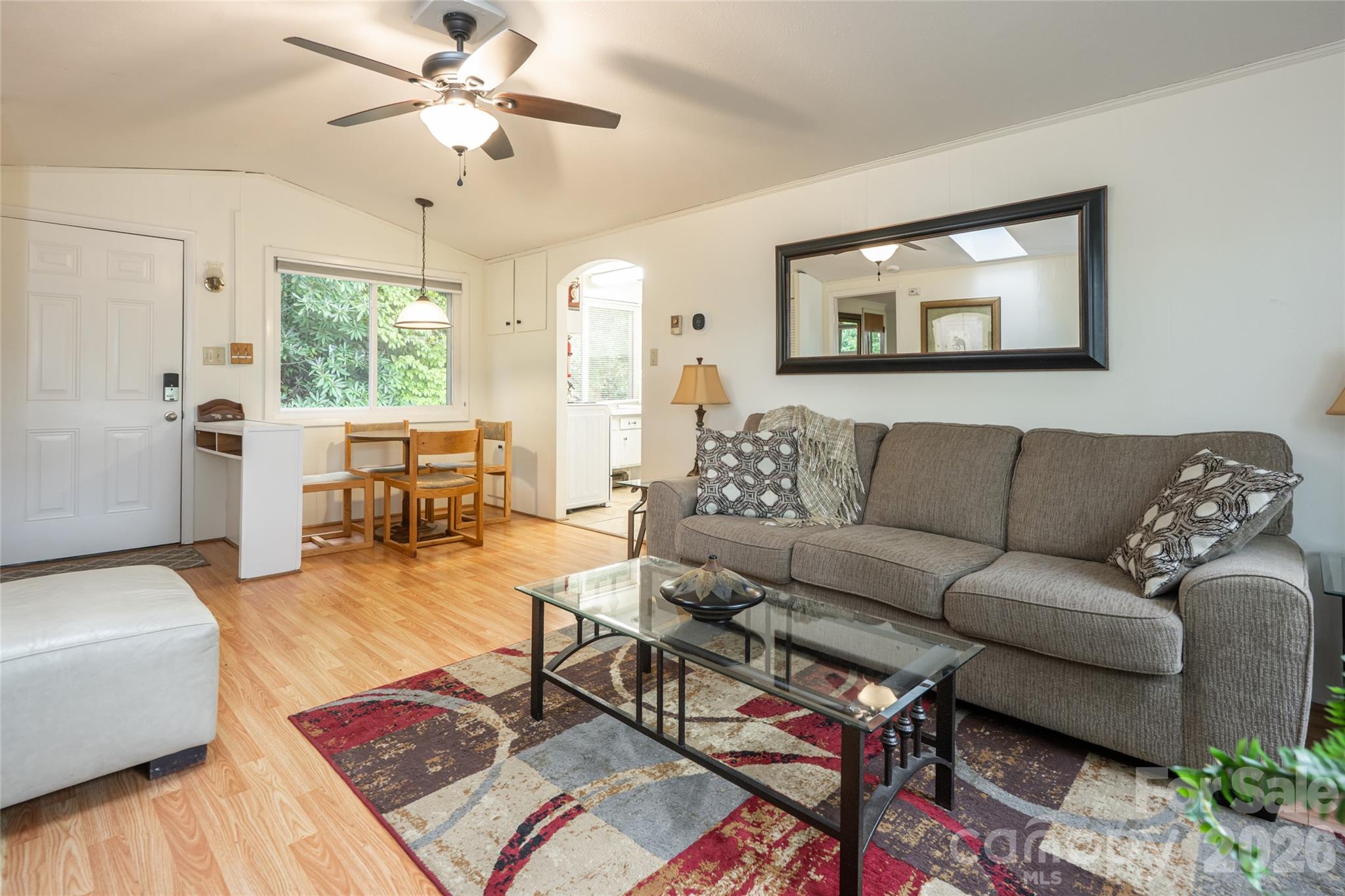 8 N Delano Road — Asheville
