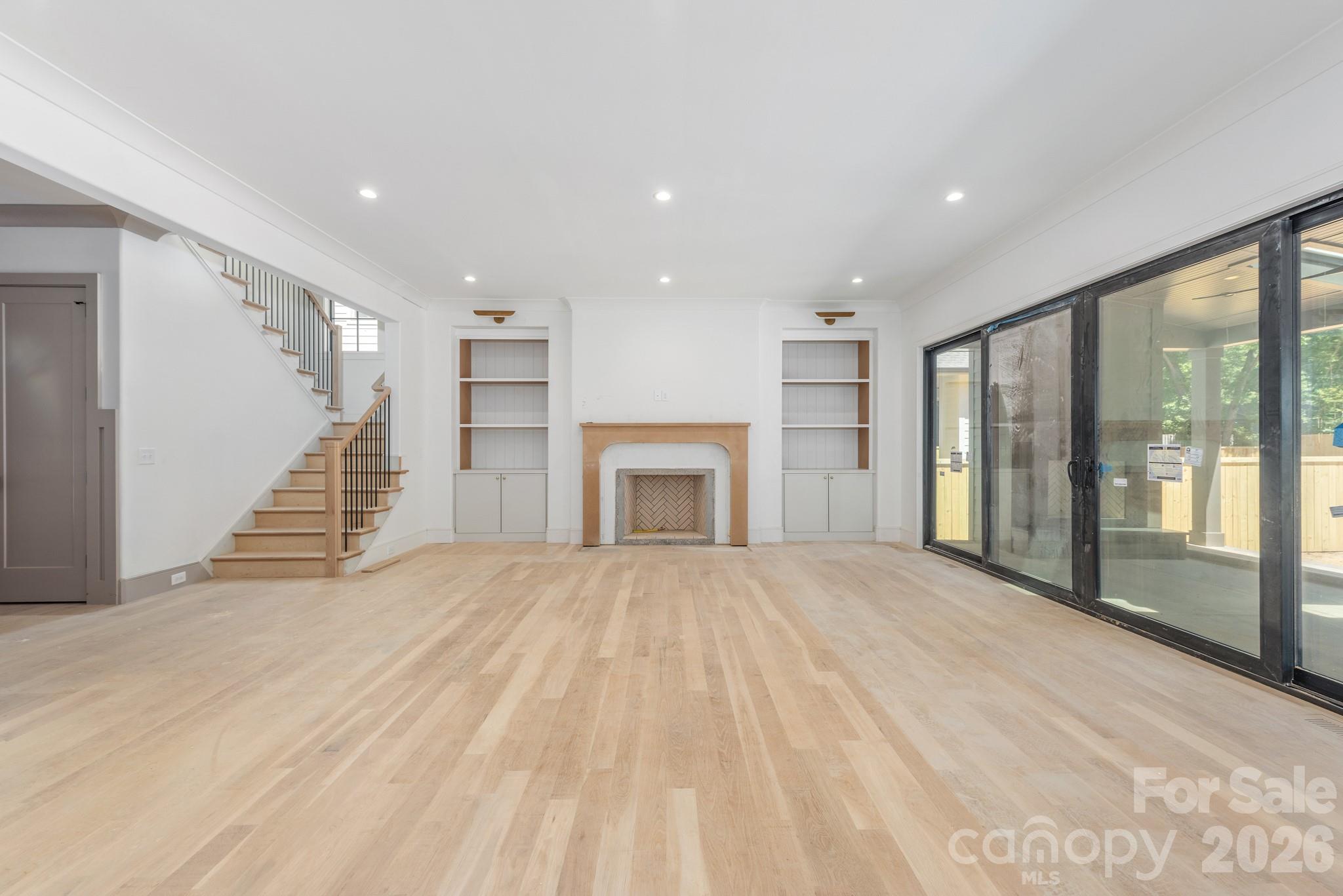 4413 Castleton Road — Charlotte