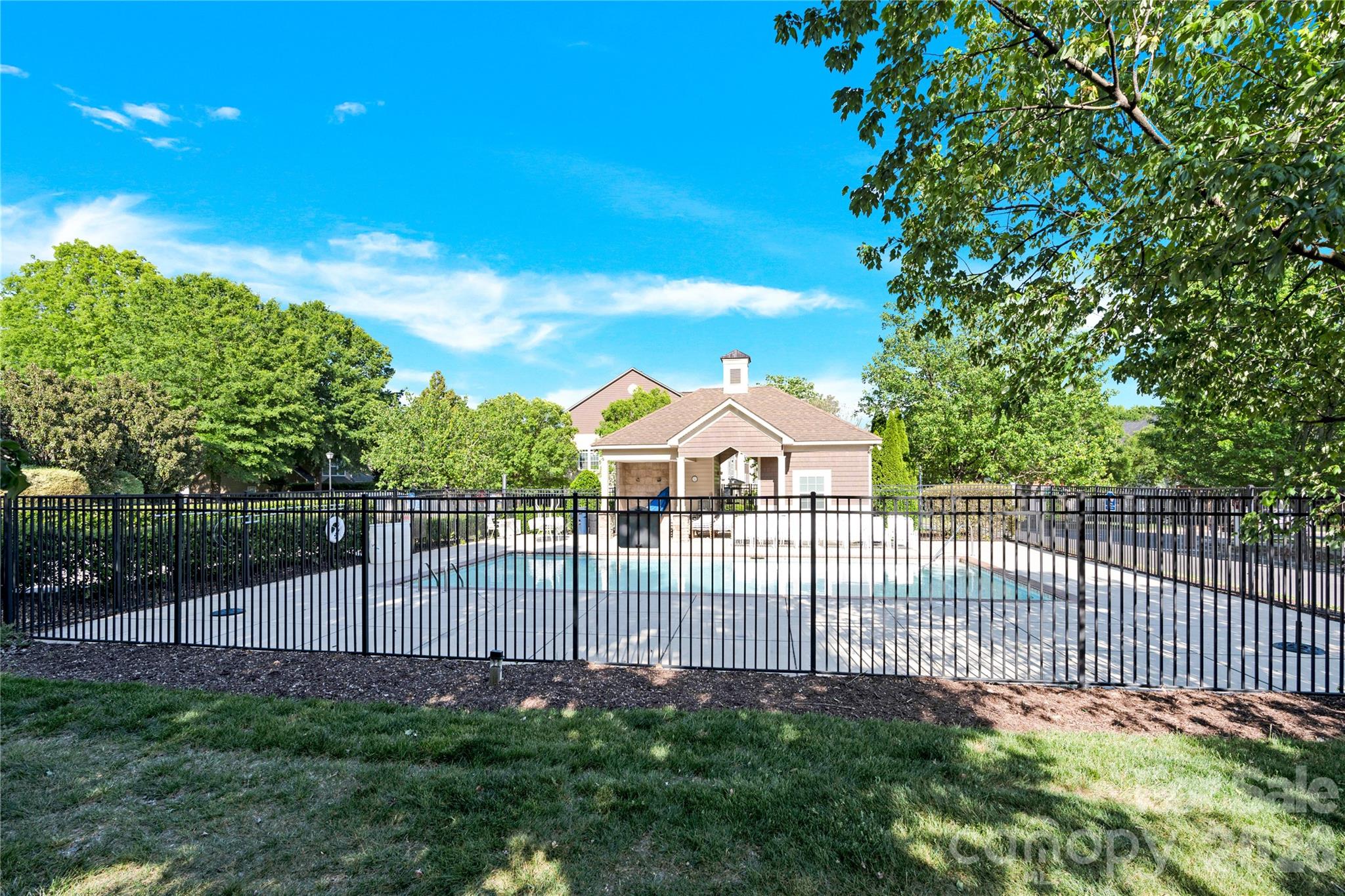 18503 The Commons Boulevard — Cornelius
