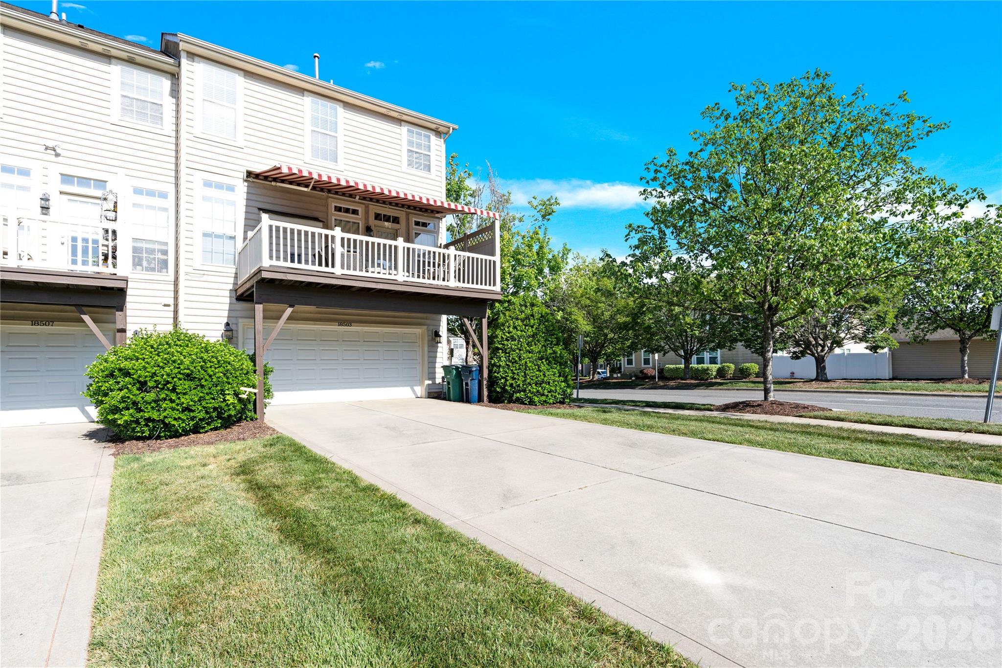 18503 The Commons Boulevard — Cornelius