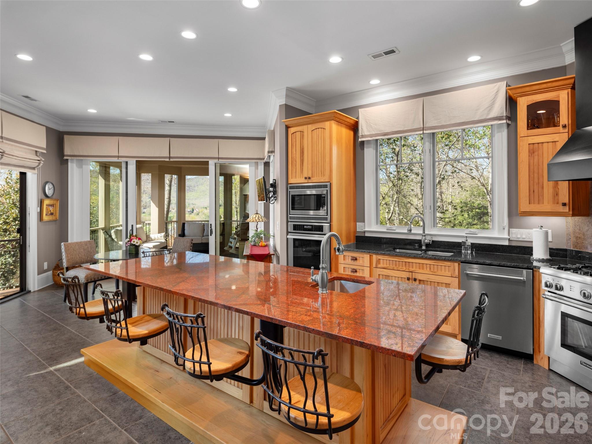 171 Walnut Valley Parkway — Arden