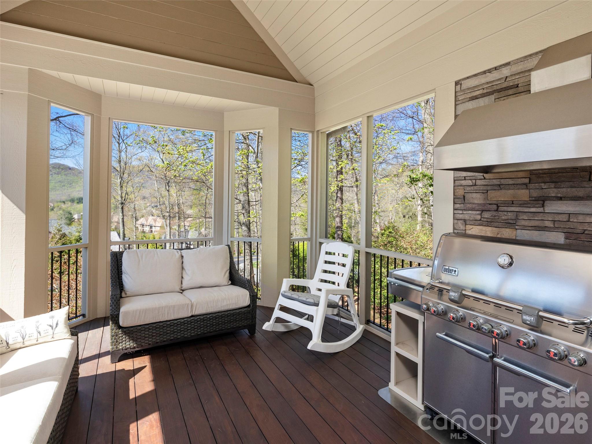 171 Walnut Valley Parkway — Arden