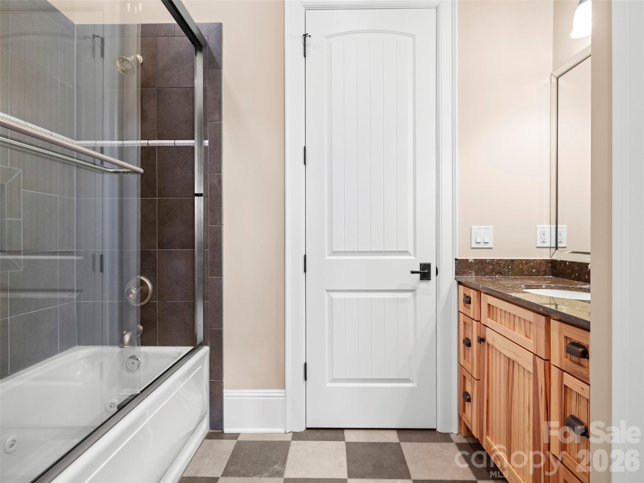 171 Walnut Valley Parkway — Arden