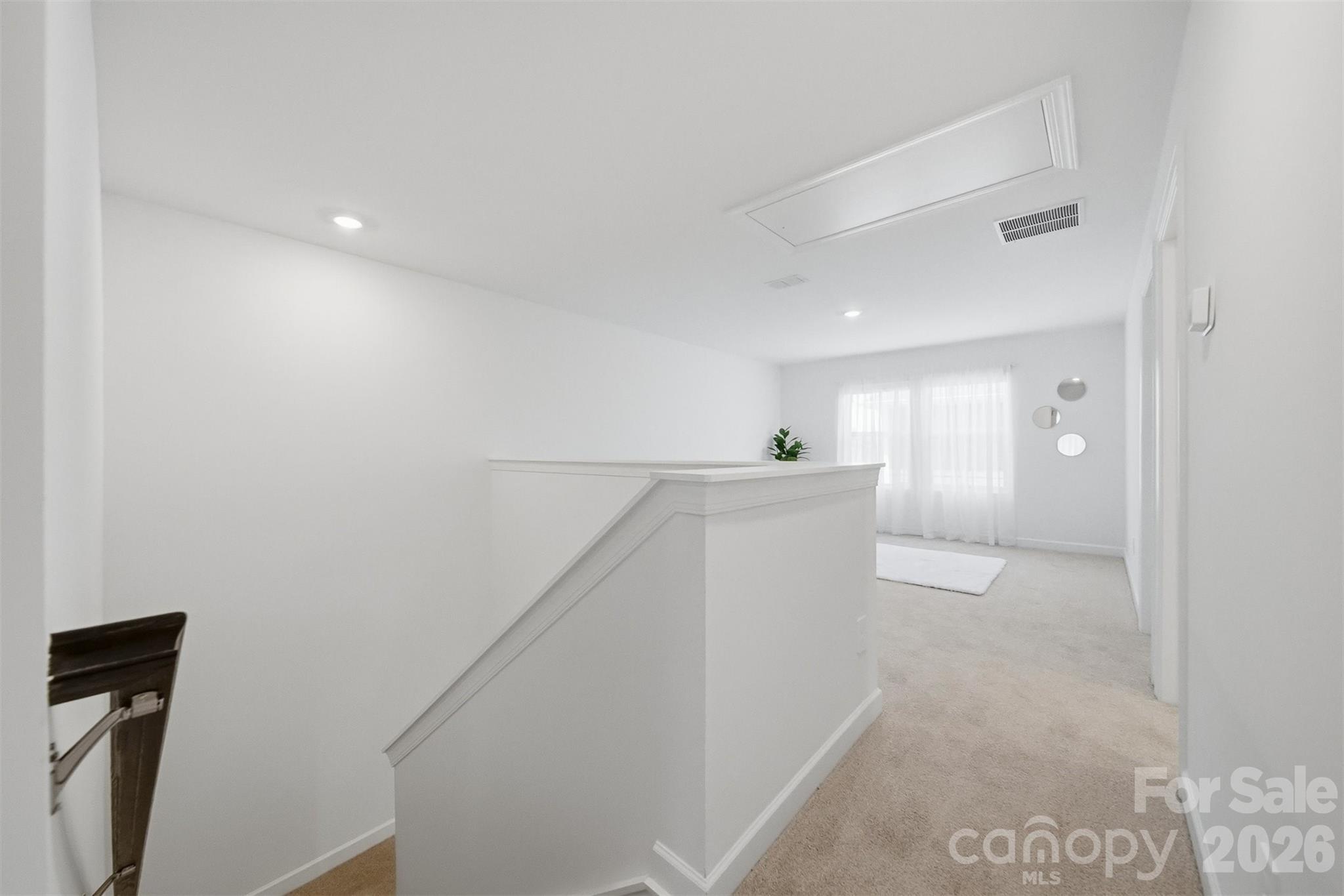 2082 Sunflower Circle — Newton