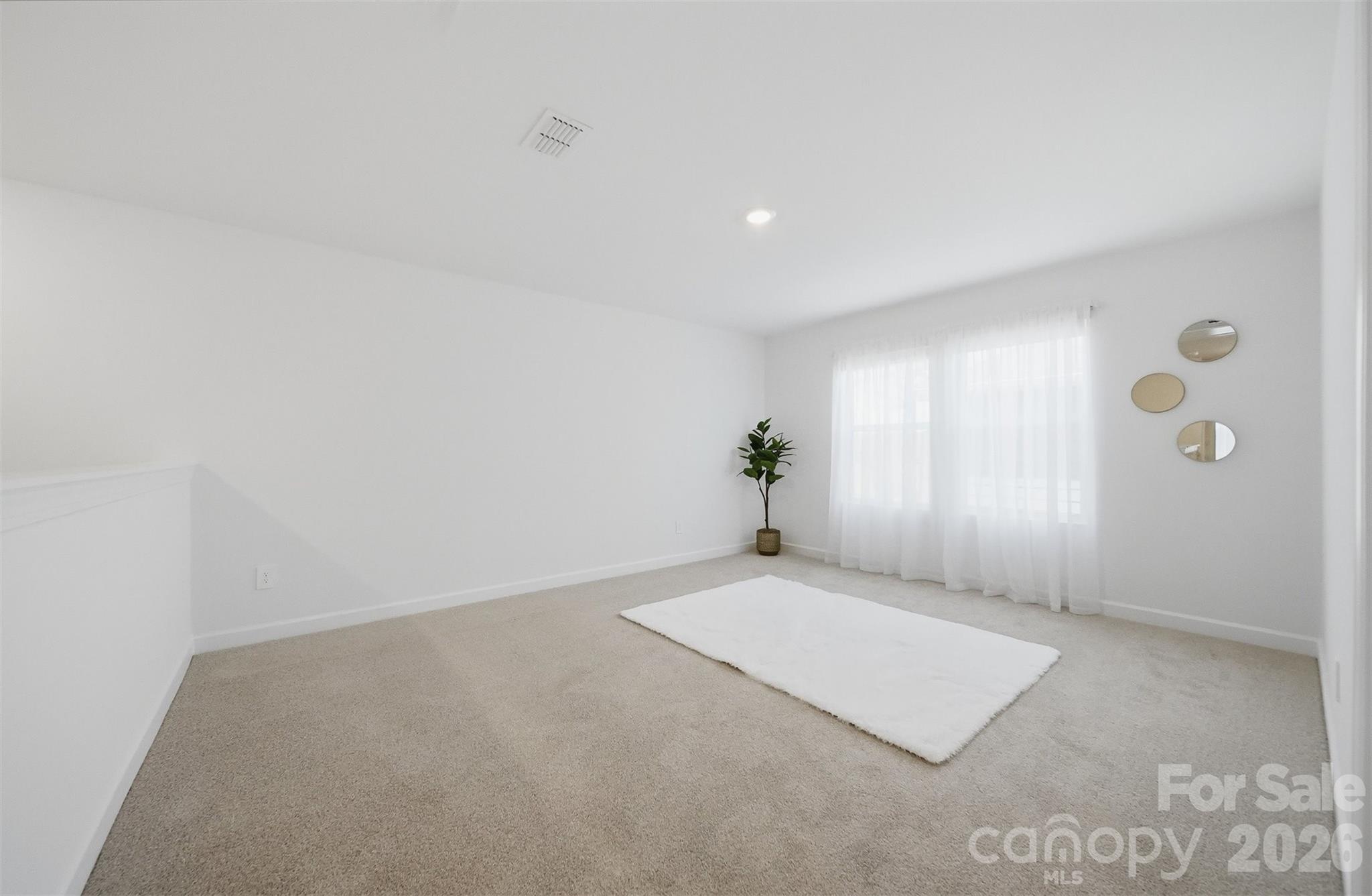 2082 Sunflower Circle — Newton