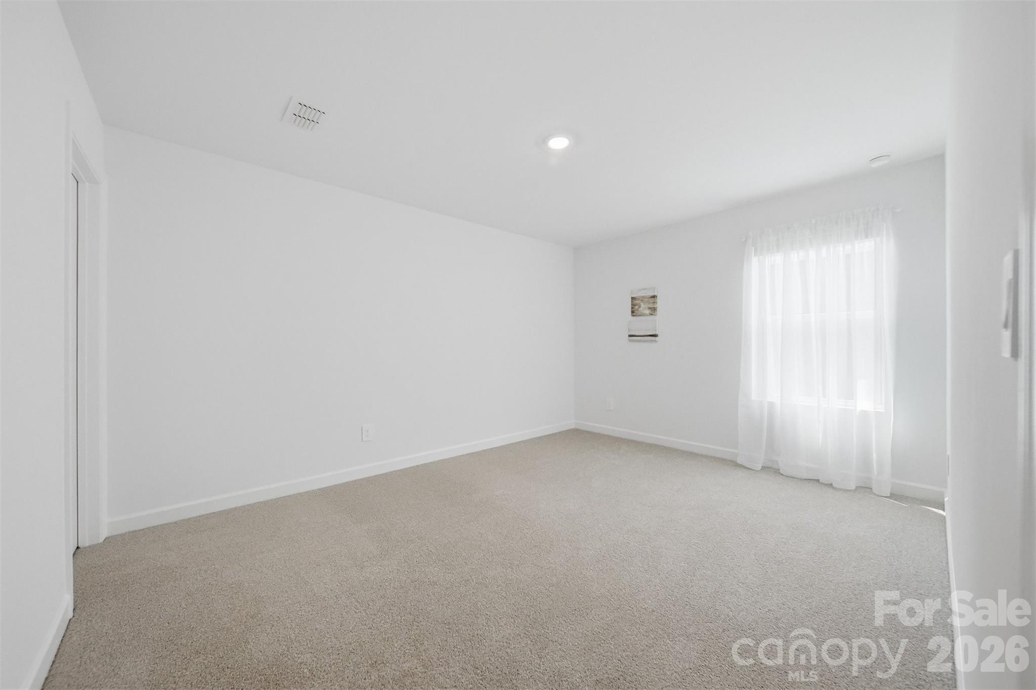 2082 Sunflower Circle — Newton