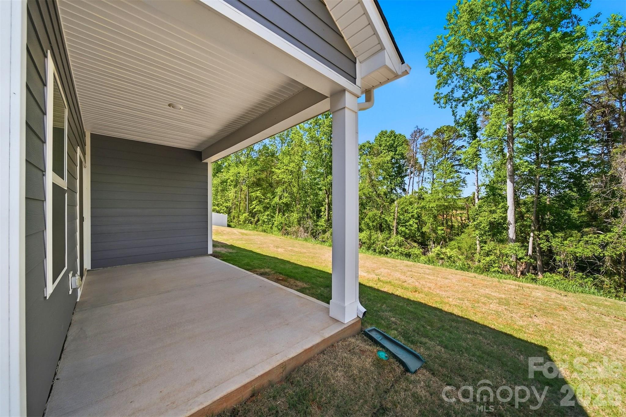 2082 Sunflower Circle — Newton
