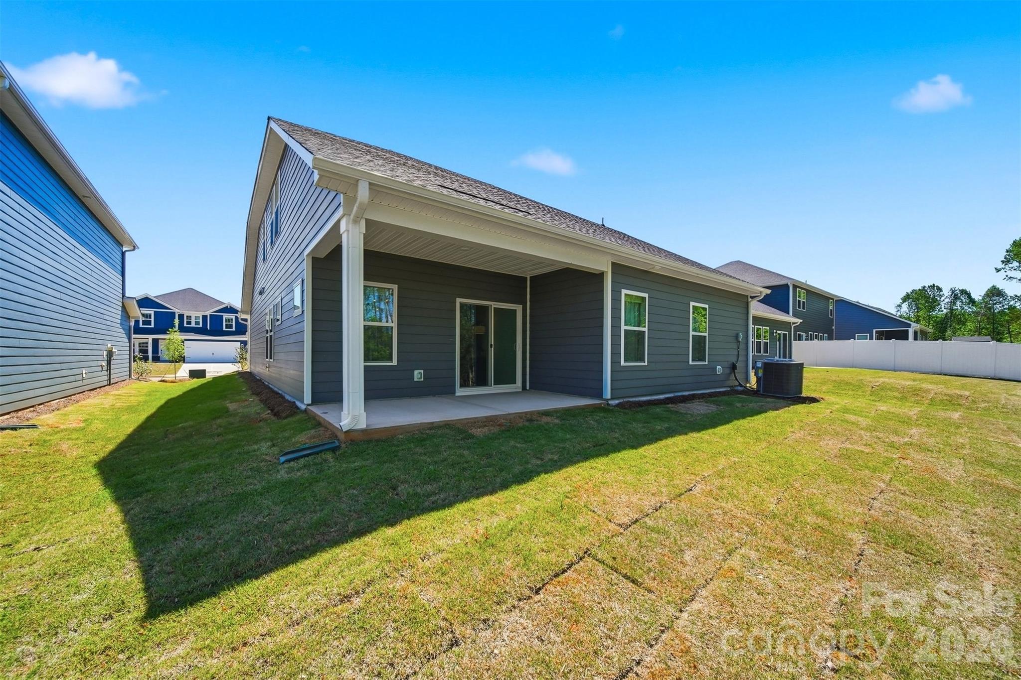 2082 Sunflower Circle — Newton