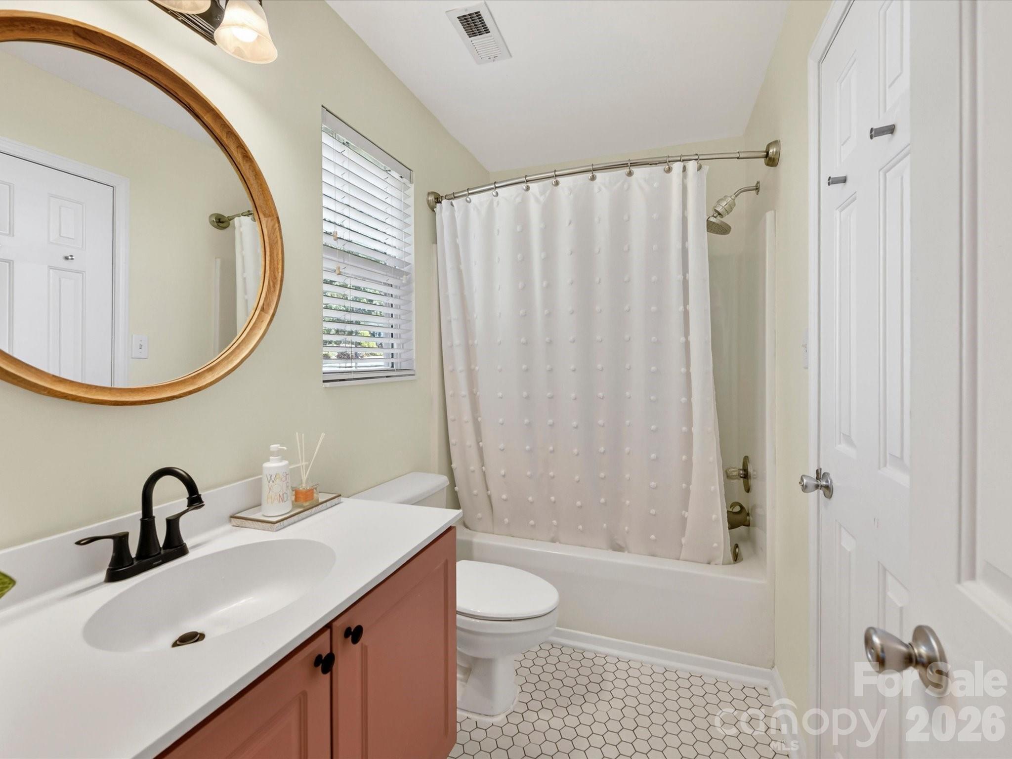 4131 Huntmeadow Drive — Charlotte
