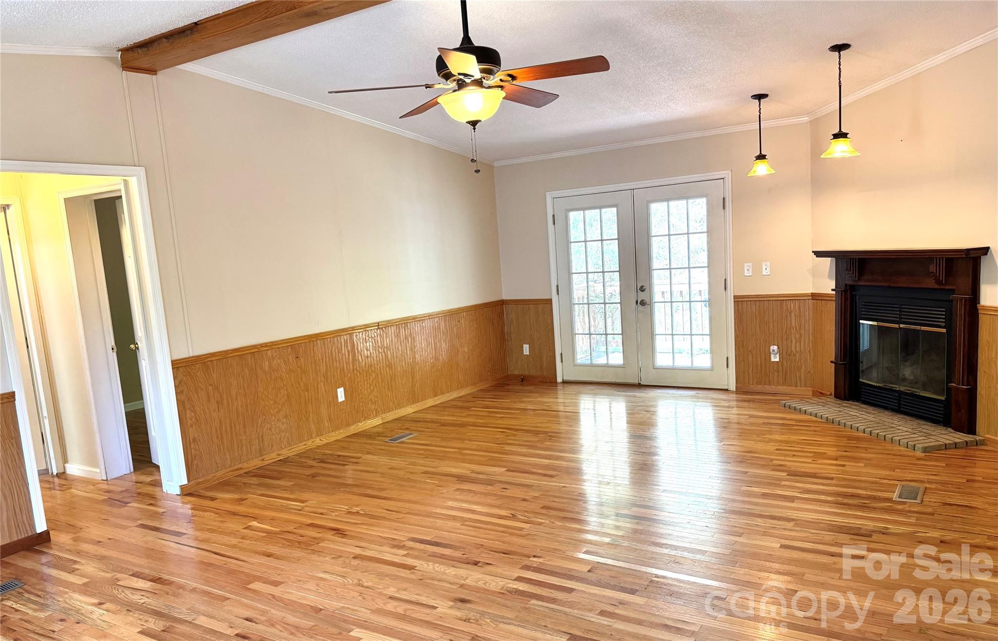942 Fisher Branch Road — Marshall