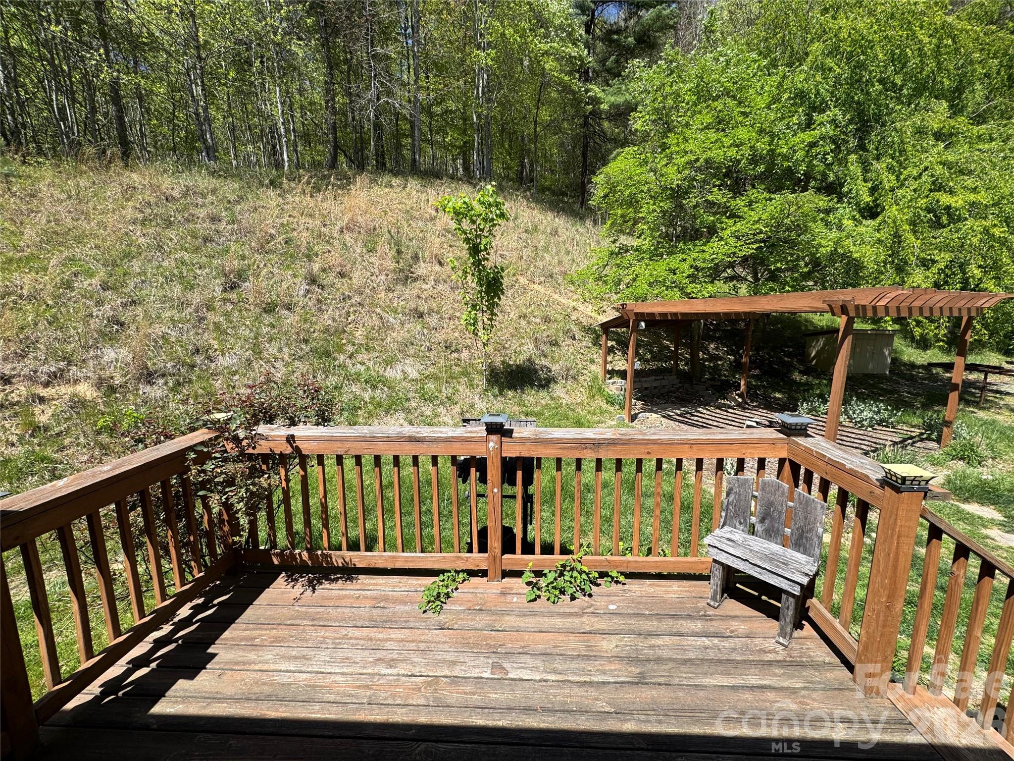 942 Fisher Branch Road — Marshall