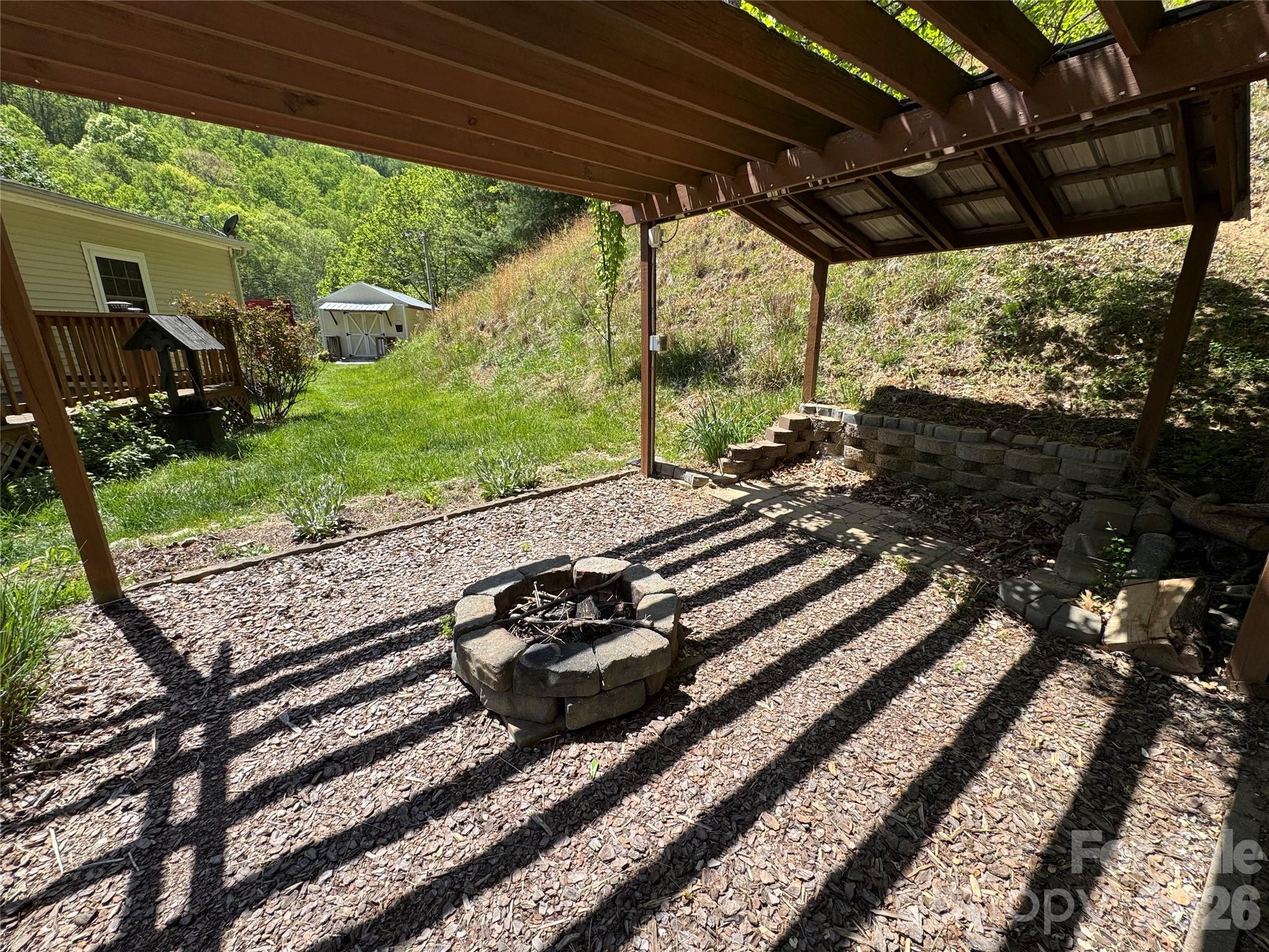 942 Fisher Branch Road — Marshall