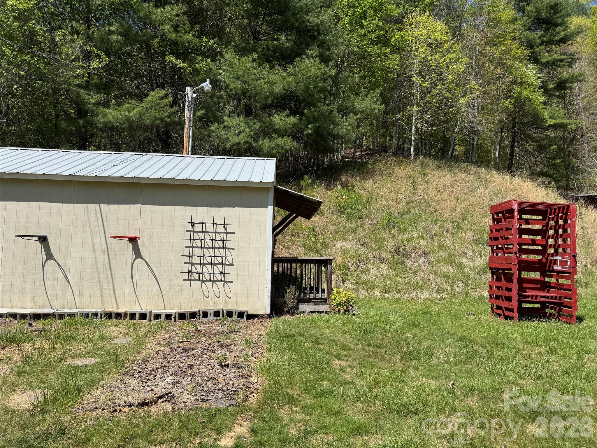 942 Fisher Branch Road — Marshall